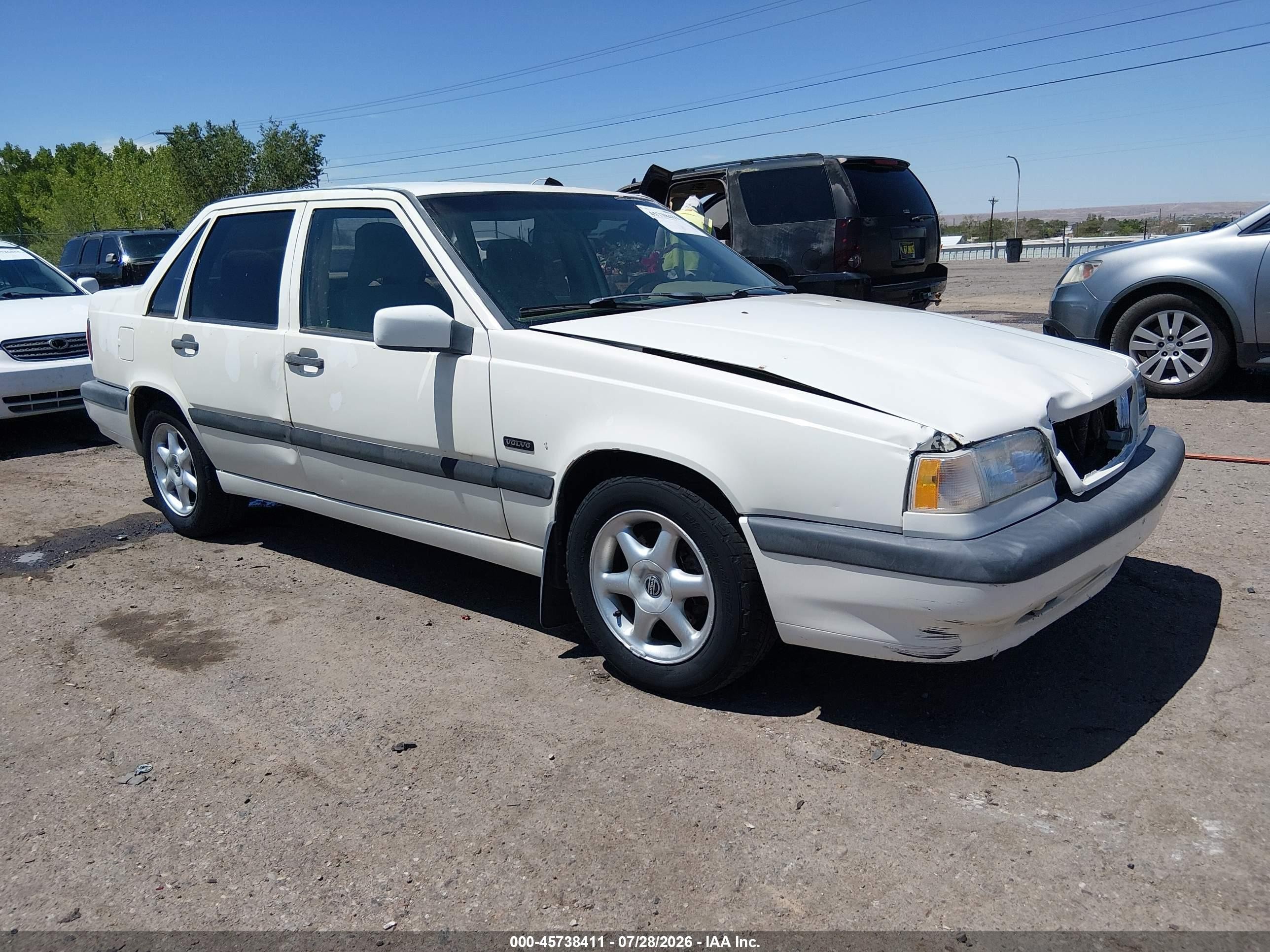YV1LS5513T1283945