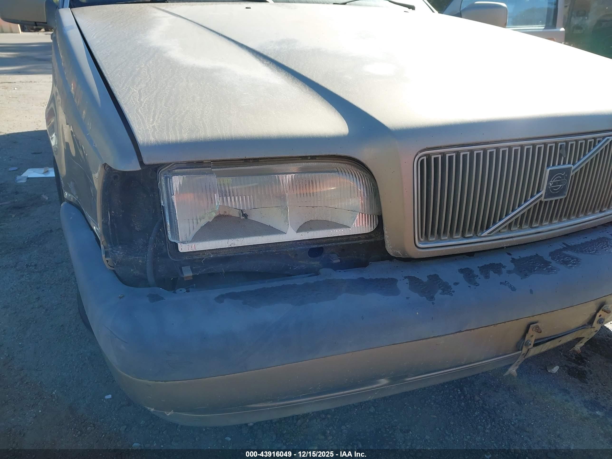 1995 Volvo 850 Glt Brown vin: YV1LS5519S1240015
