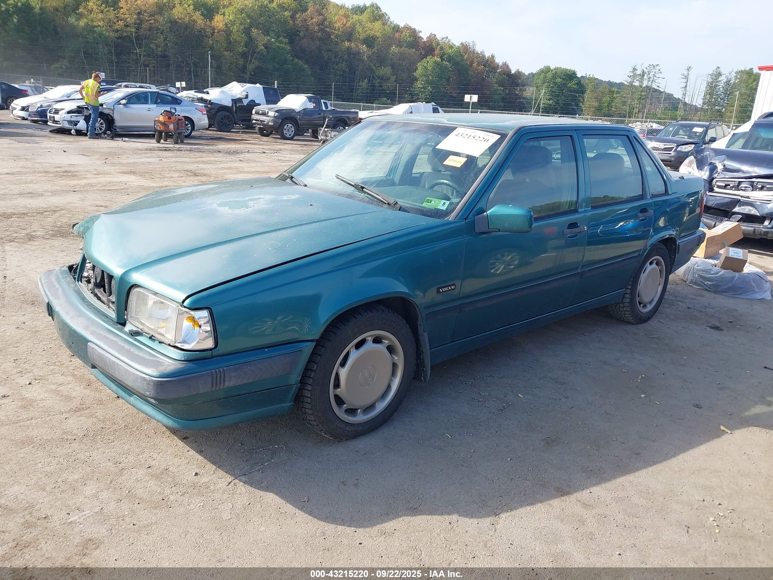 1994 Volvo 850   Green vin: YV1LS5521R2159829