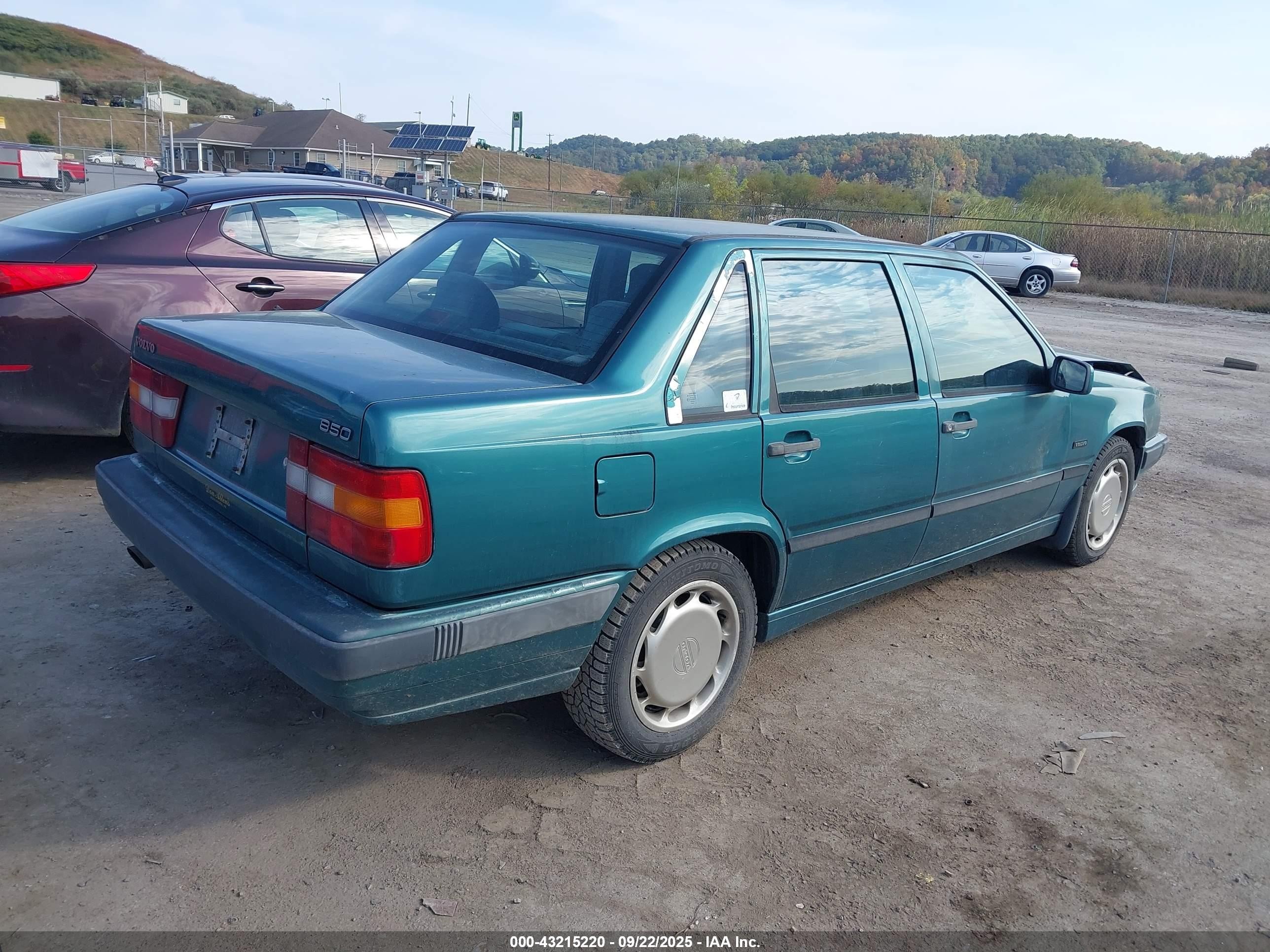1994 Volvo 850   Green vin: YV1LS5521R2159829