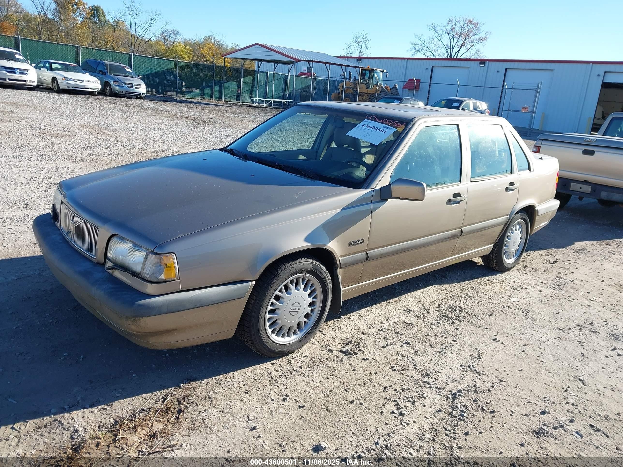 1994 Volvo 850   Gold vin: YV1LS5523R2130347