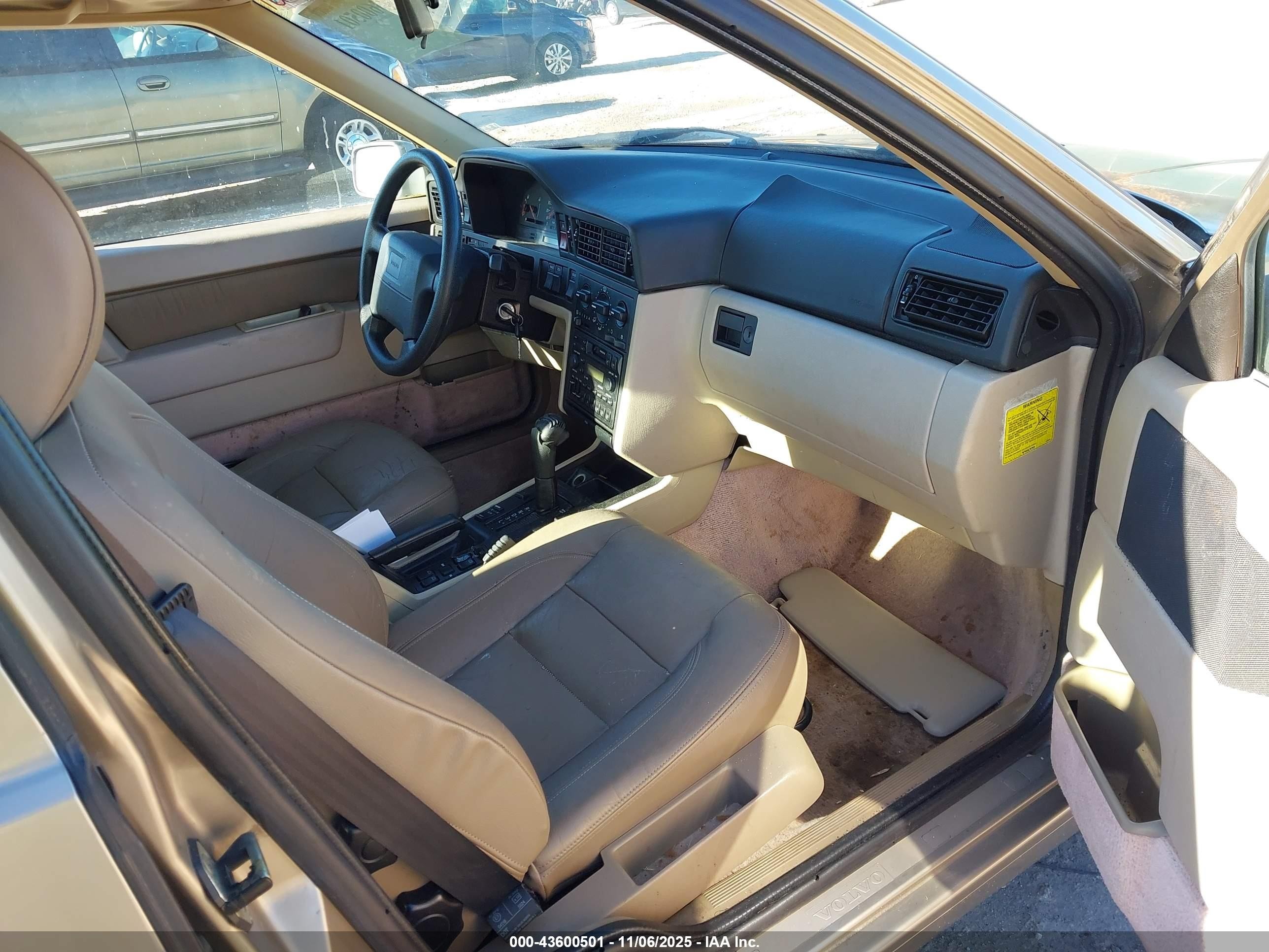 1994 Volvo 850   Gold vin: YV1LS5523R2130347