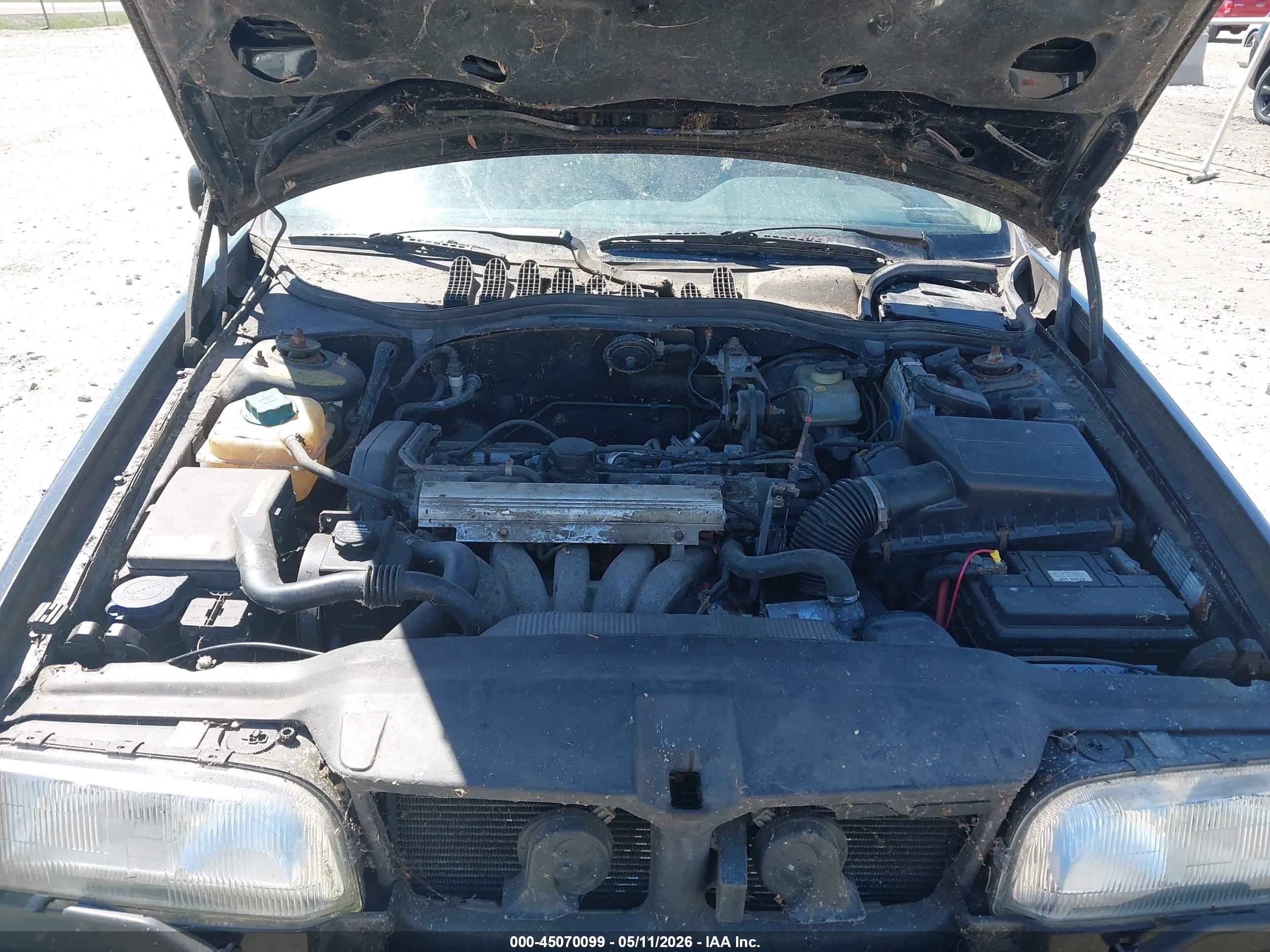 1994 Volvo 850   Black vin: YV1LS5527R2103085