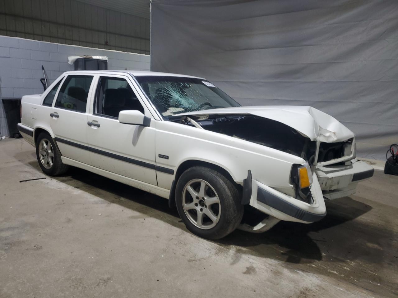 1994 Volvo 850 White vin: YV1LS5529R2155883