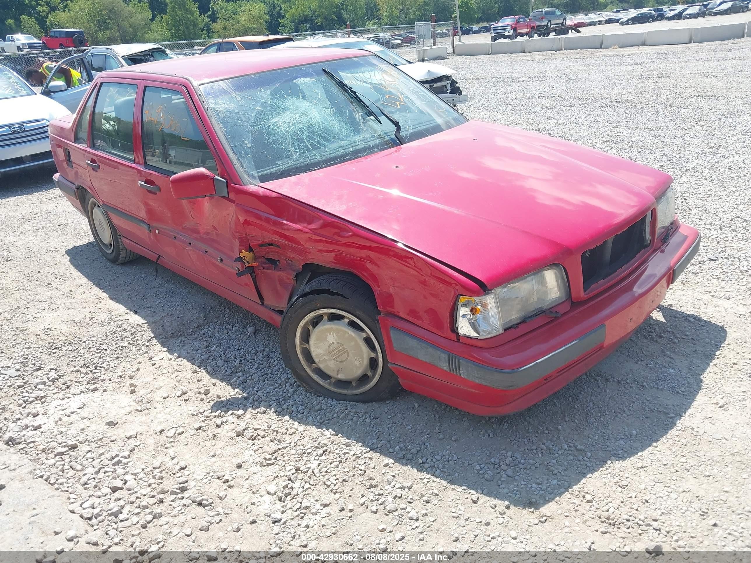1994 Volvo 850   Red vin: YV1LS552XR1172181