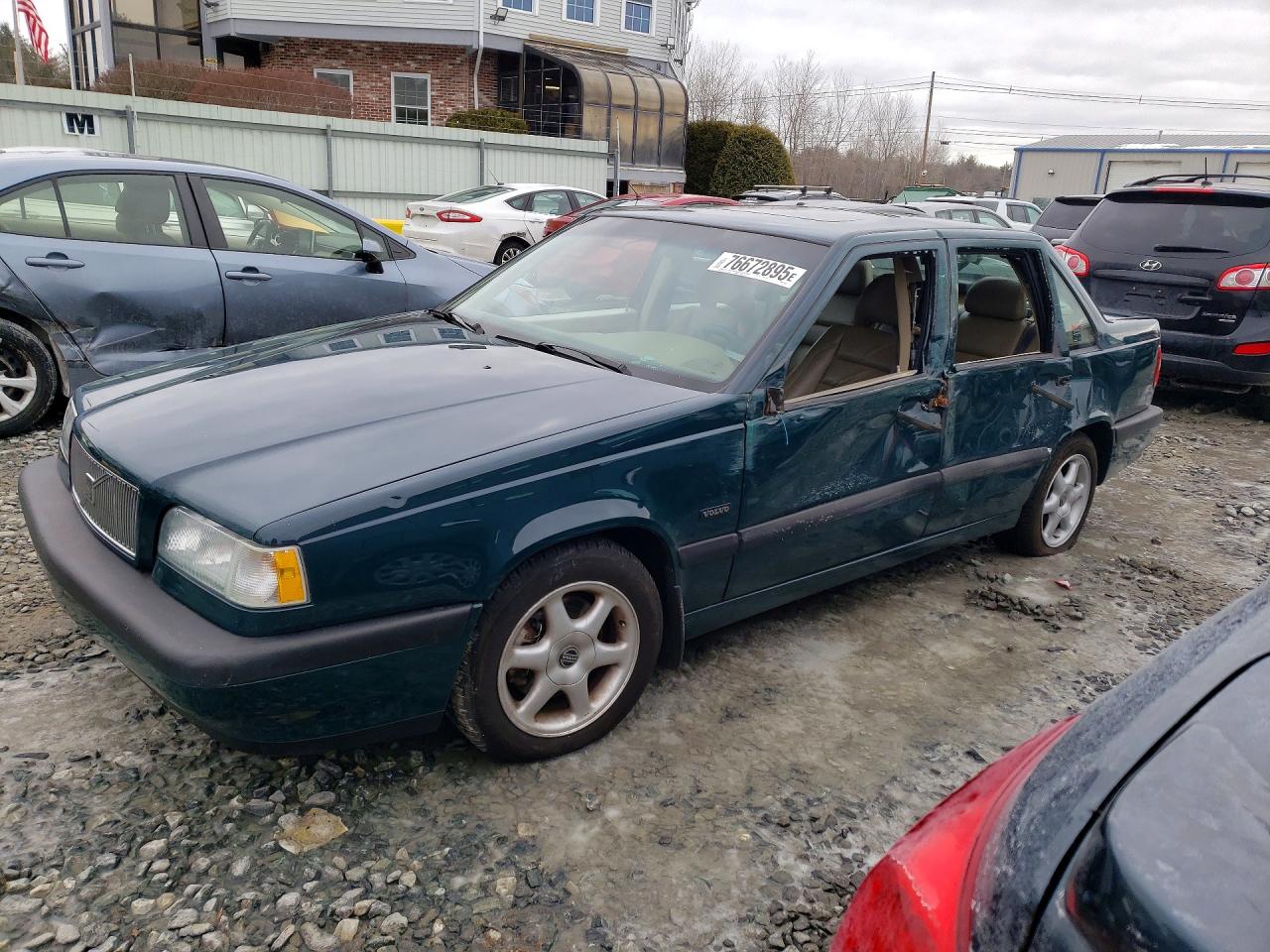 1995 Volvo 850 Base Green vin: YV1LS5533S2244587