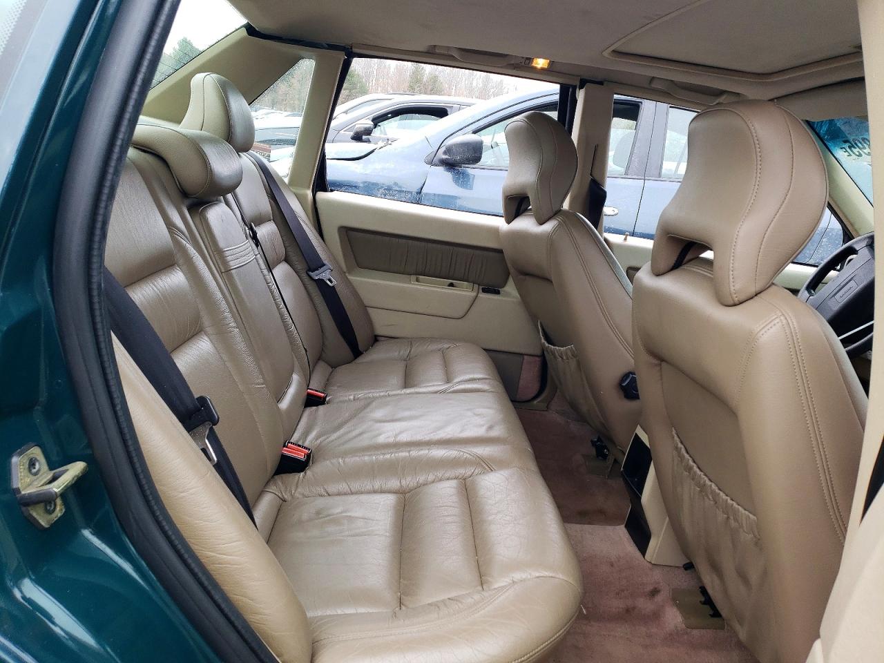 1995 Volvo 850 Base Green vin: YV1LS5533S2244587
