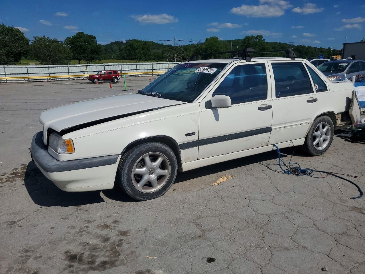 1996 Volvo 850 Base White vin: YV1LS5552T1301869