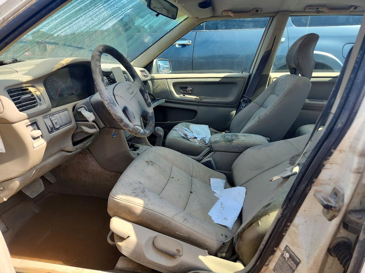 1998 Volvo S70 White vin: YV1LS5570W1502319