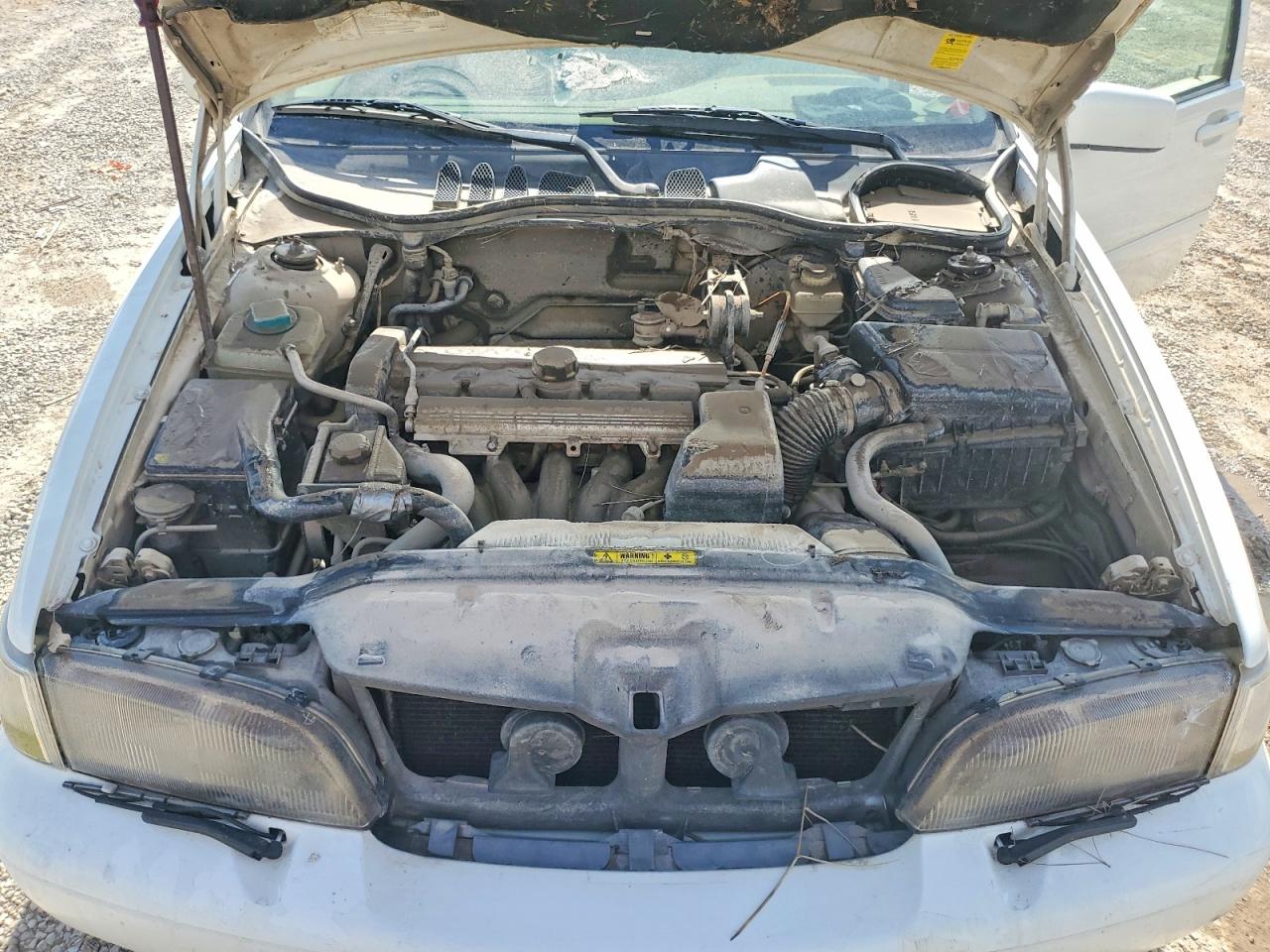 1998 Volvo S70 White vin: YV1LS5570W1502319