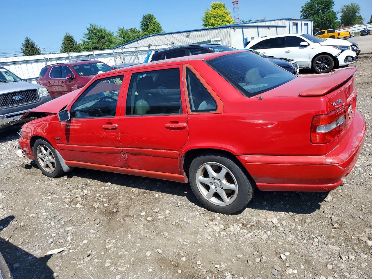 1998 Volvo S70 Red vin: YV1LS5576W2543533
