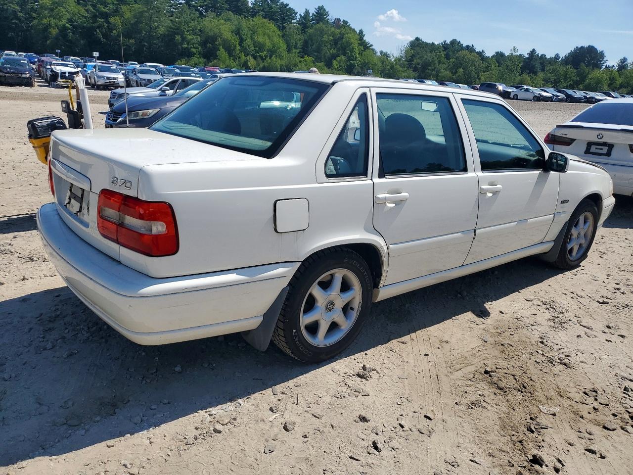 1998 Volvo S70 White vin: YV1LS5579W2549682