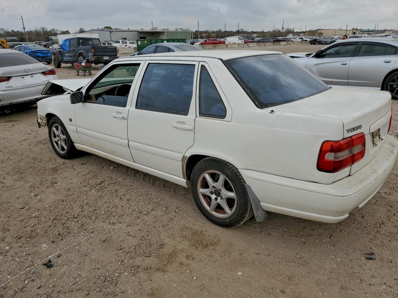 1999 Volvo S70 White vin: YV1LS55A0X1599311
