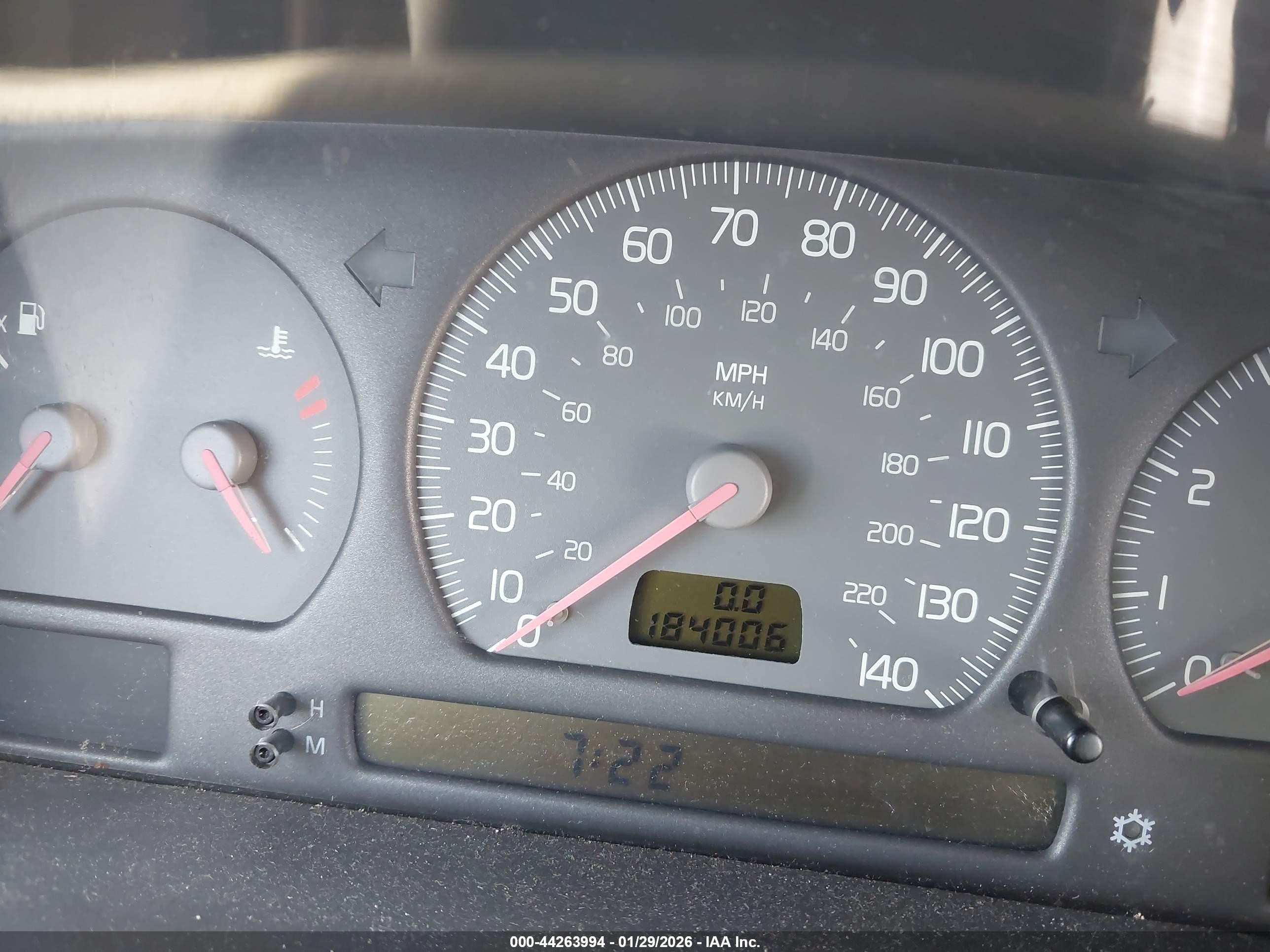 1999 Volvo S70   White vin: YV1LS55A3X1569087