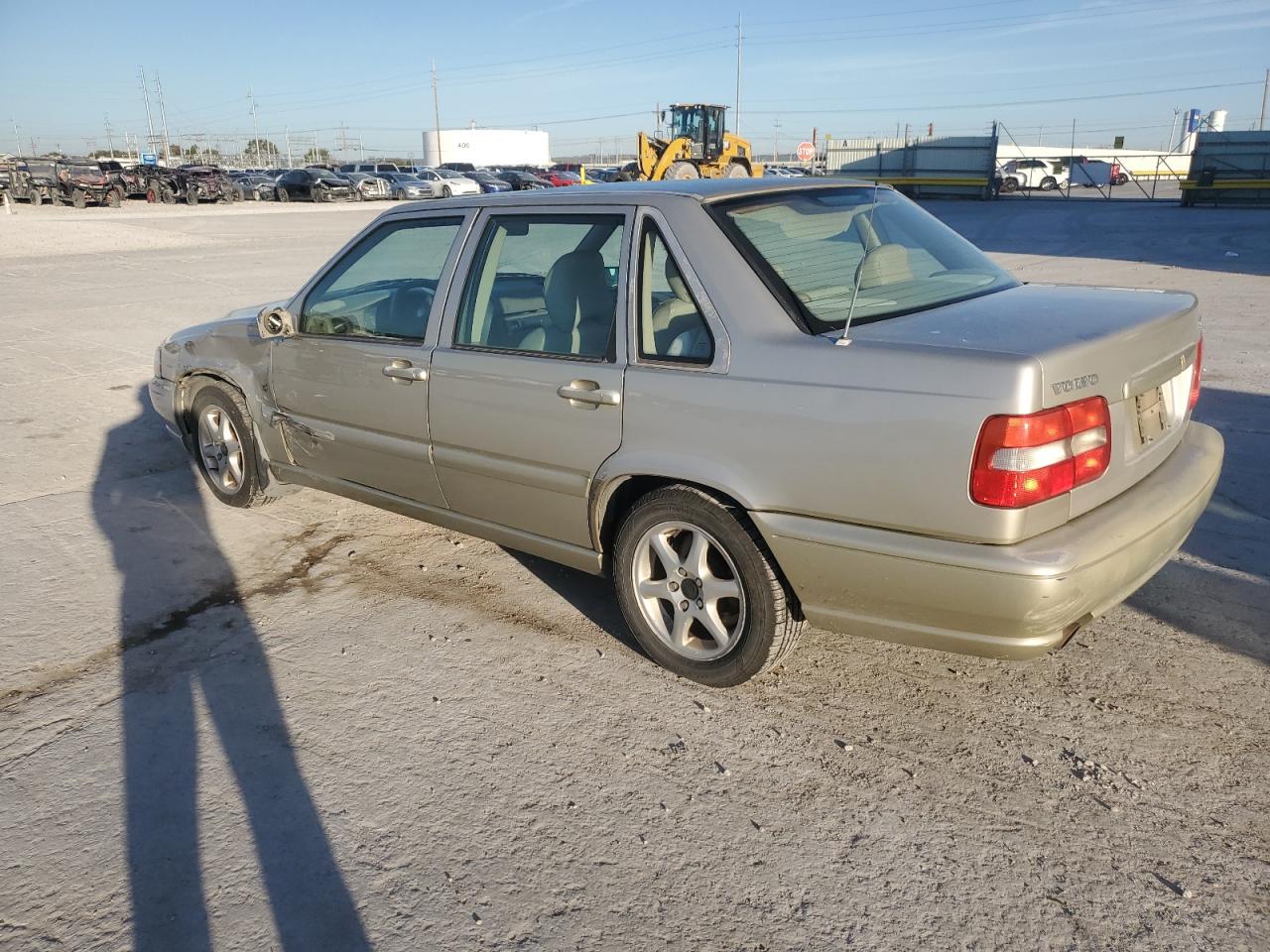 1999 Volvo S70 Beige vin: YV1LS55A4X1571026