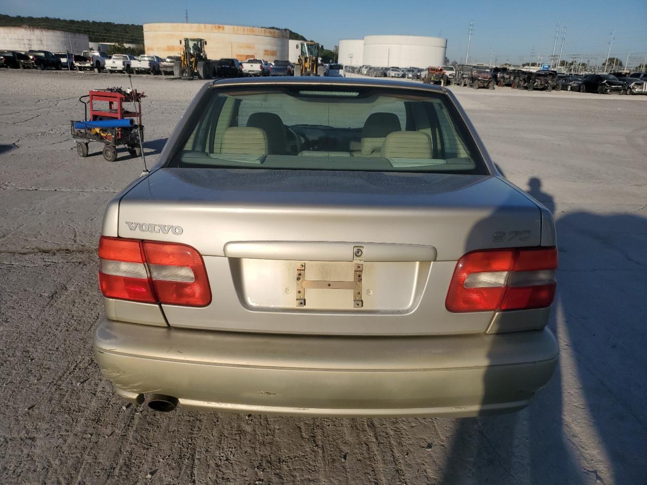 1999 Volvo S70 Beige vin: YV1LS55A4X1571026