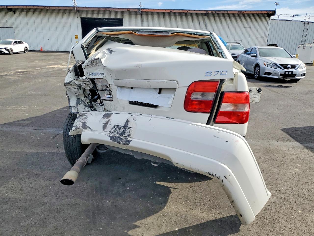 1999 Volv S70 White vin: YV1LS55A5X1586506