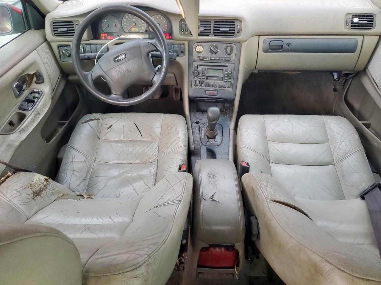 1999 Volvo S70 Red vin: YV1LS55A6X2619667