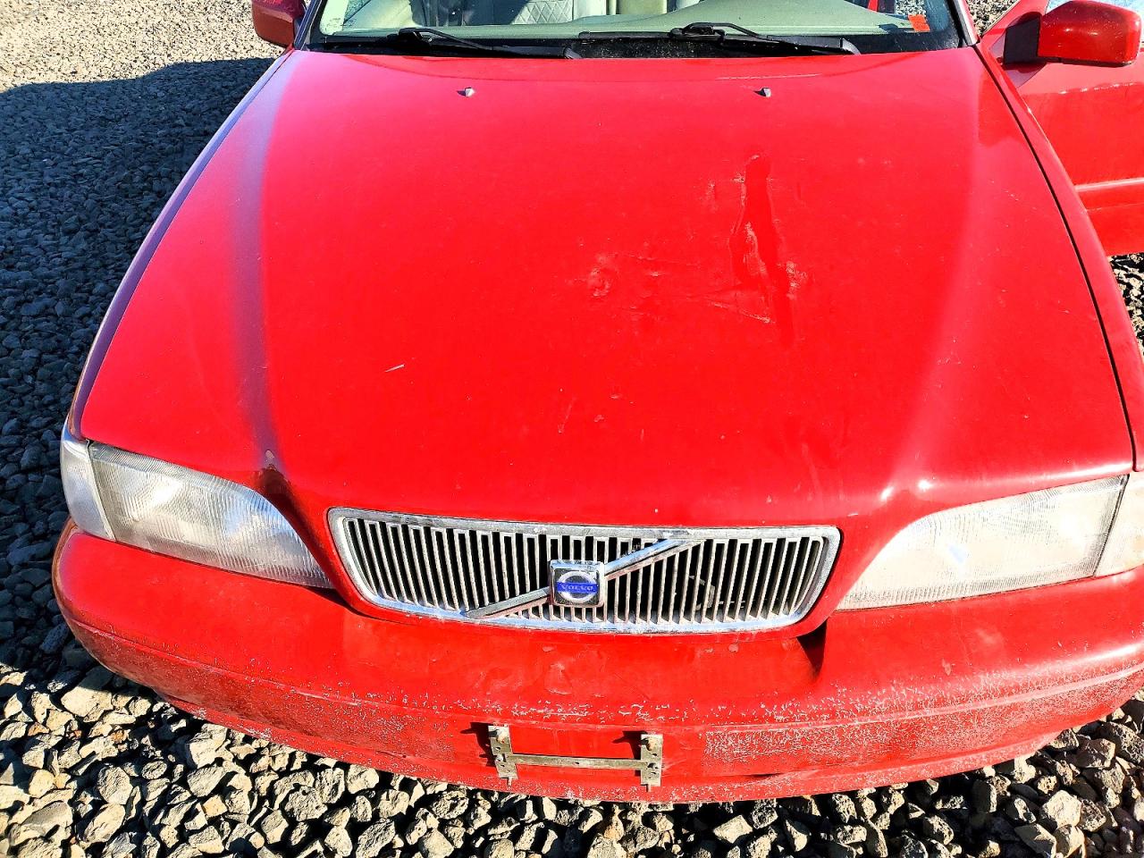 1999 Volv S70 Red vin: YV1LS55A7X2616163