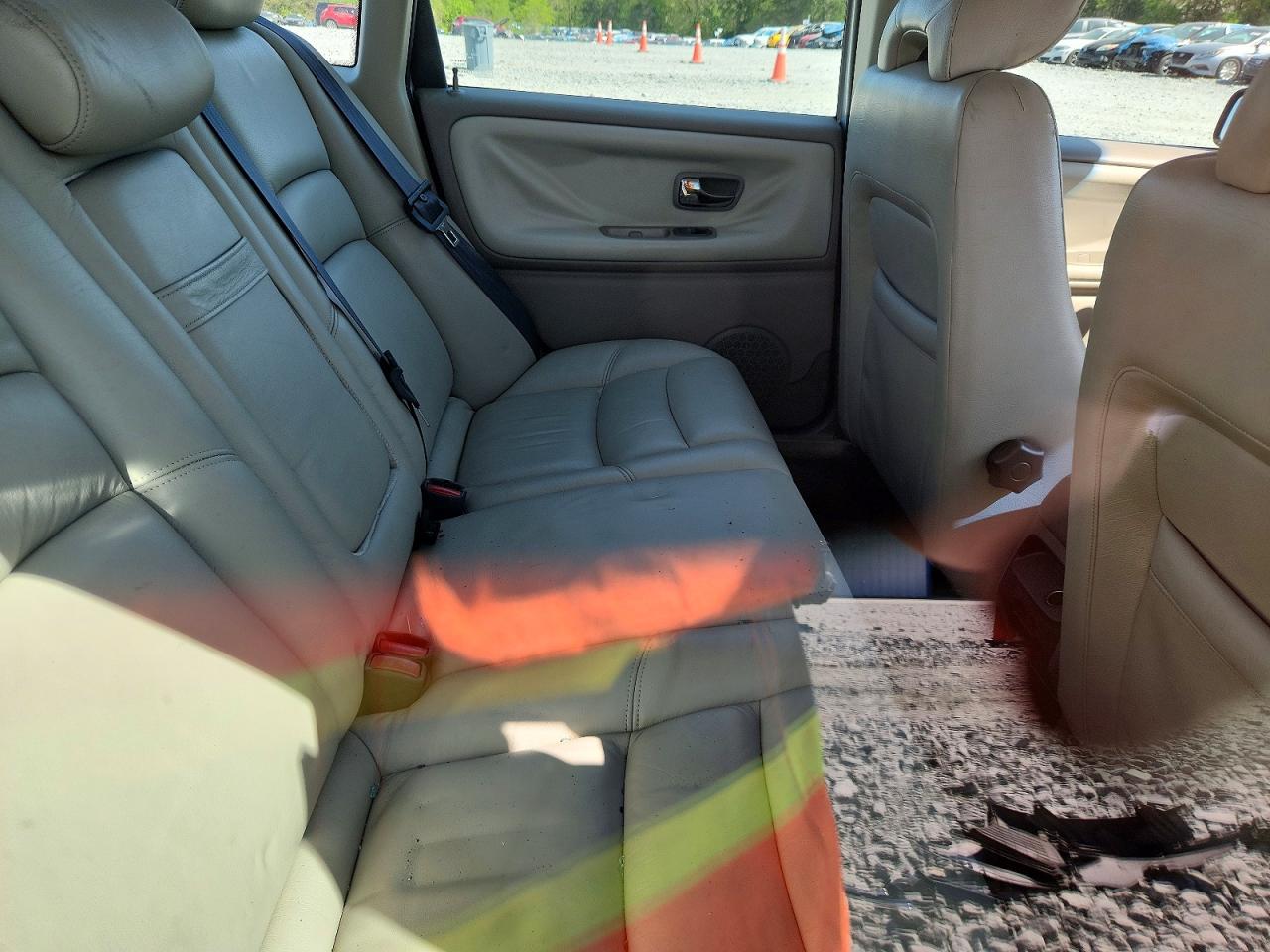 1999 Volv S70 Silver vin: YV1LS55A8X2609061
