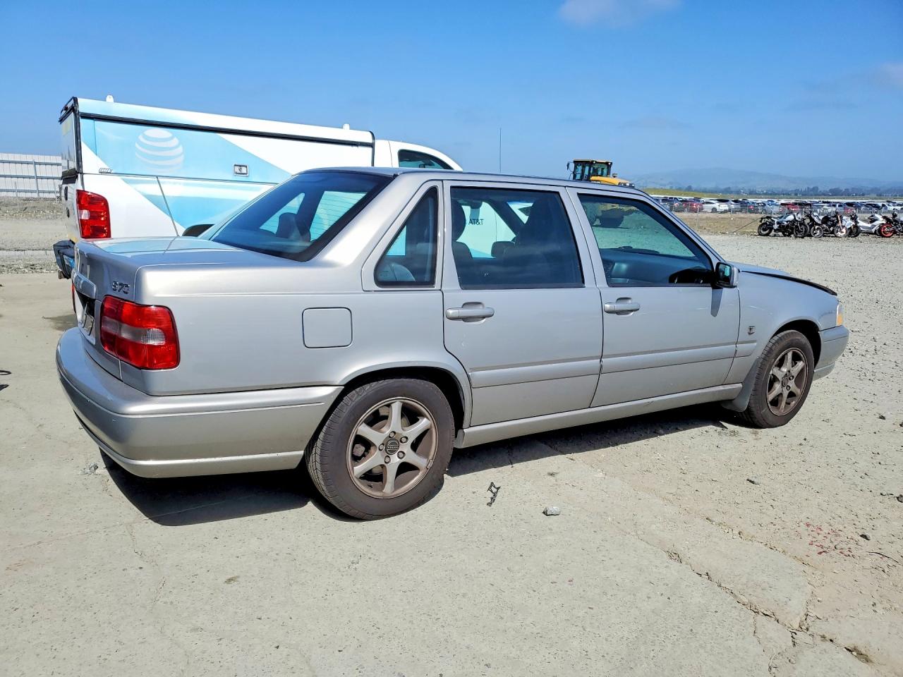1999 Volvo S70 Silver vin: YV1LS55A9X1597945