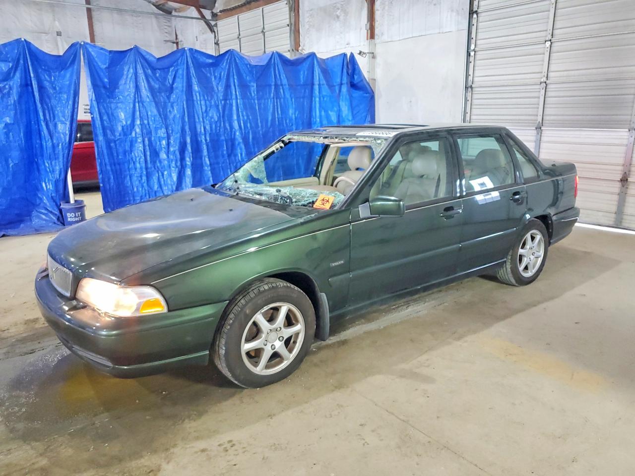 YV1LS5671W2507666