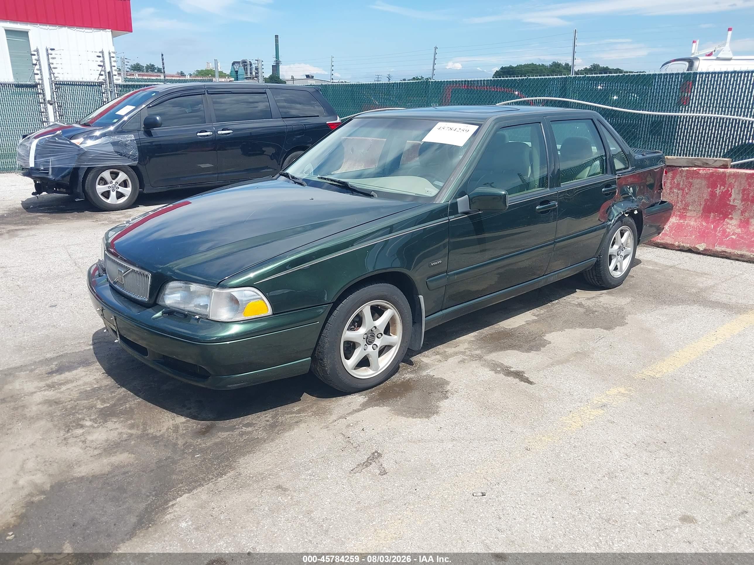1998 Volvo S70 Glt Green vin: YV1LS5675W3525047