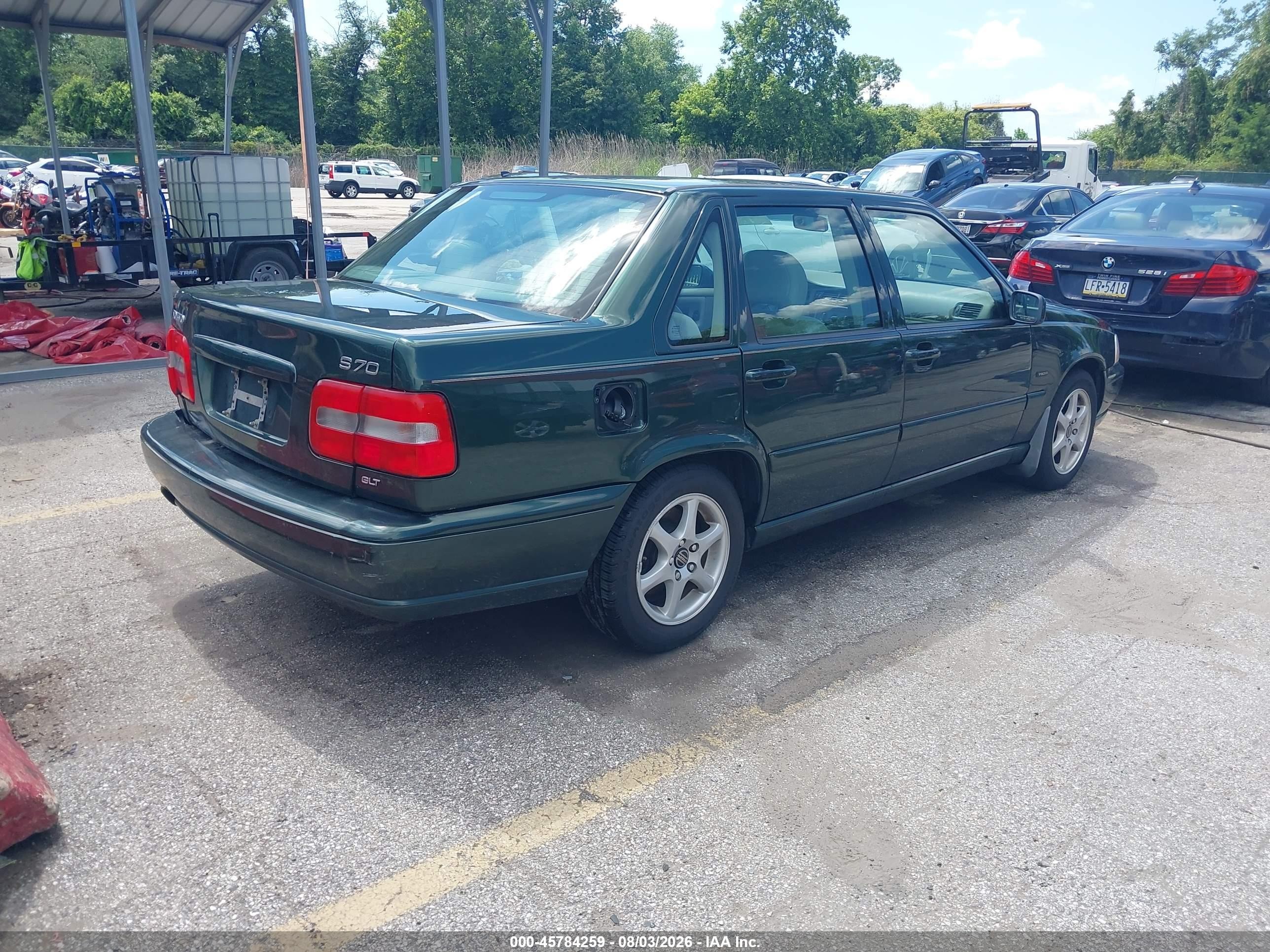 1998 Volvo S70 Glt Green vin: YV1LS5675W3525047