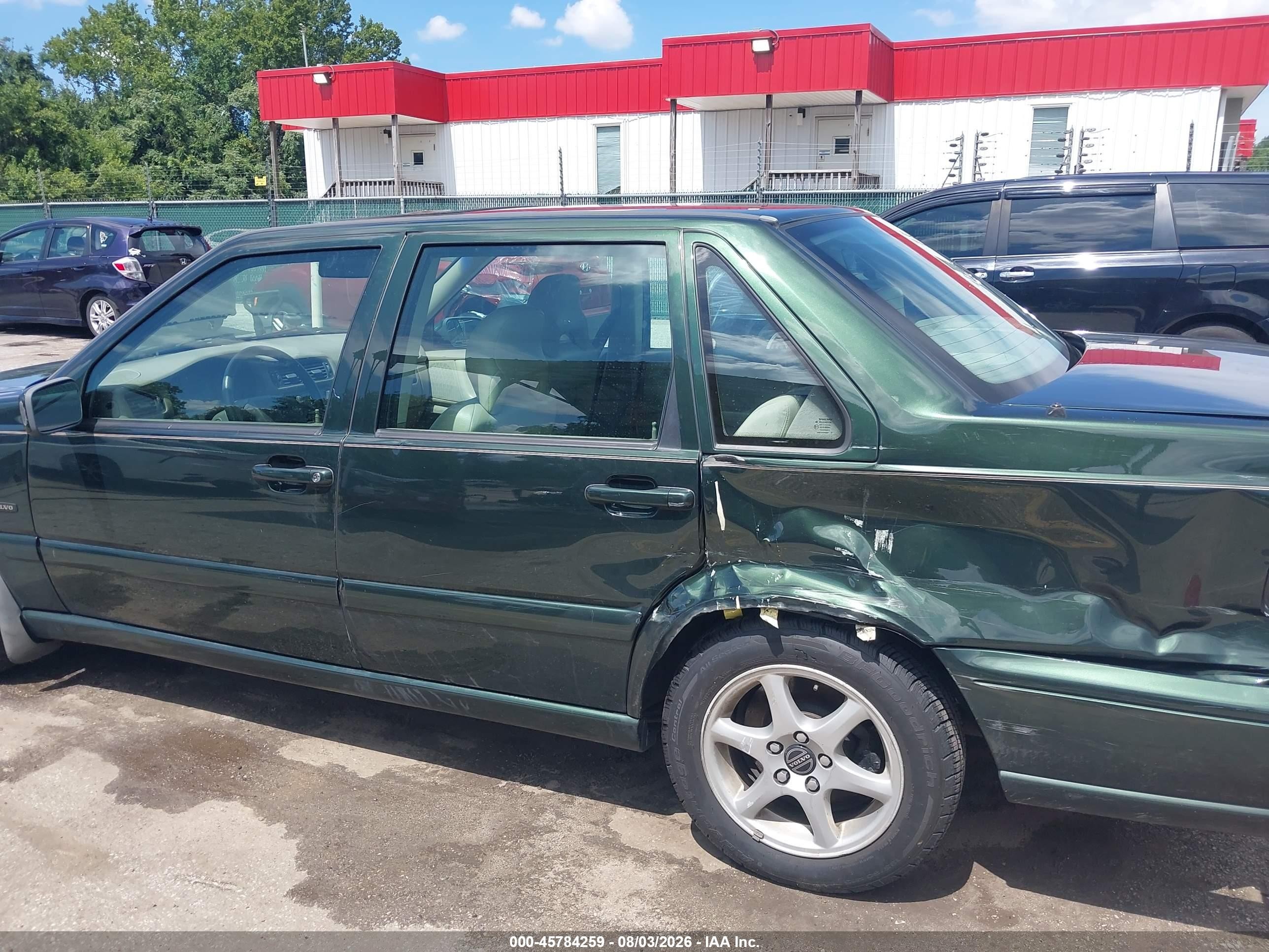 1998 Volvo S70 Glt Green vin: YV1LS5675W3525047