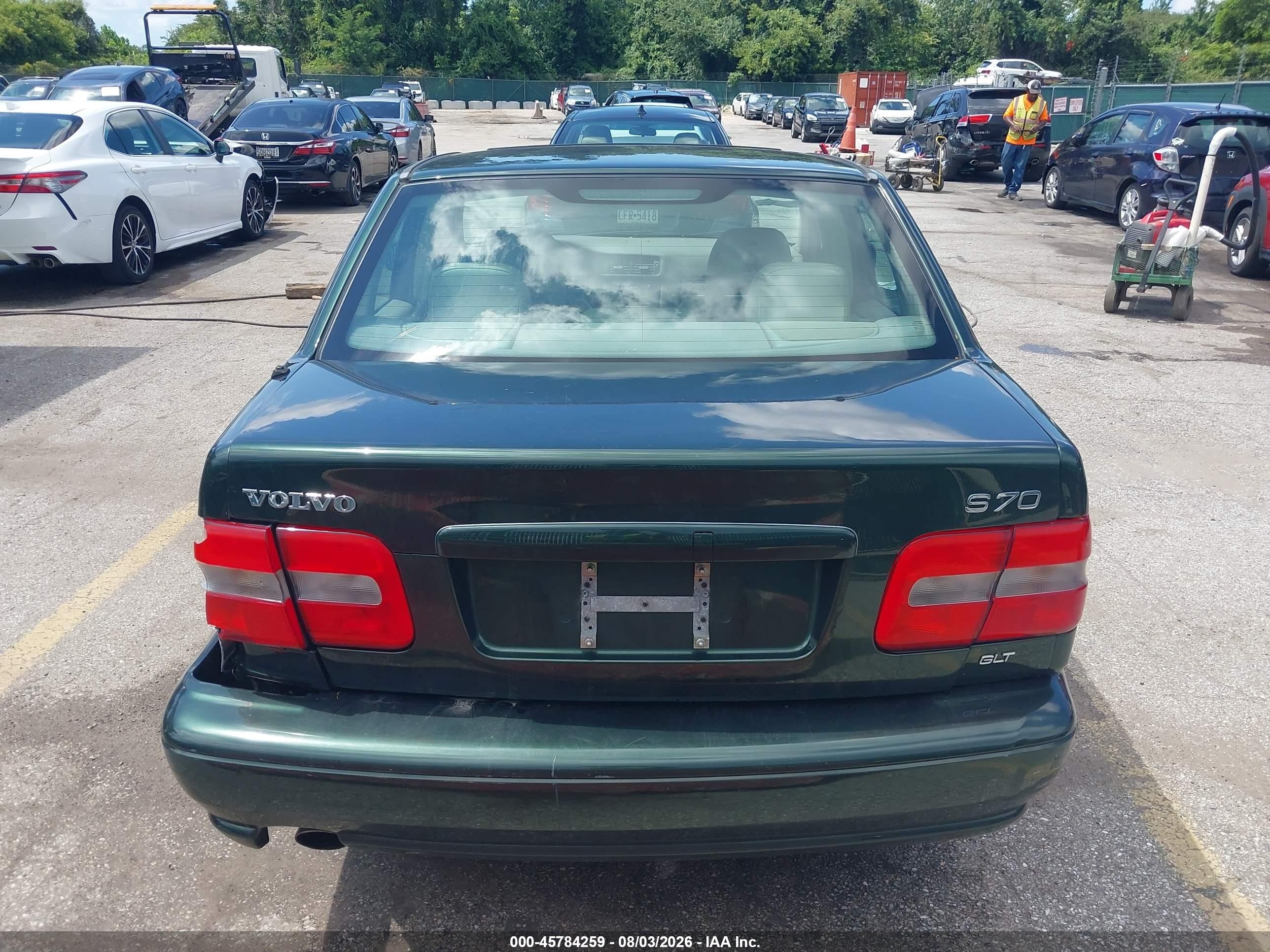 1998 Volvo S70 Glt Green vin: YV1LS5675W3525047