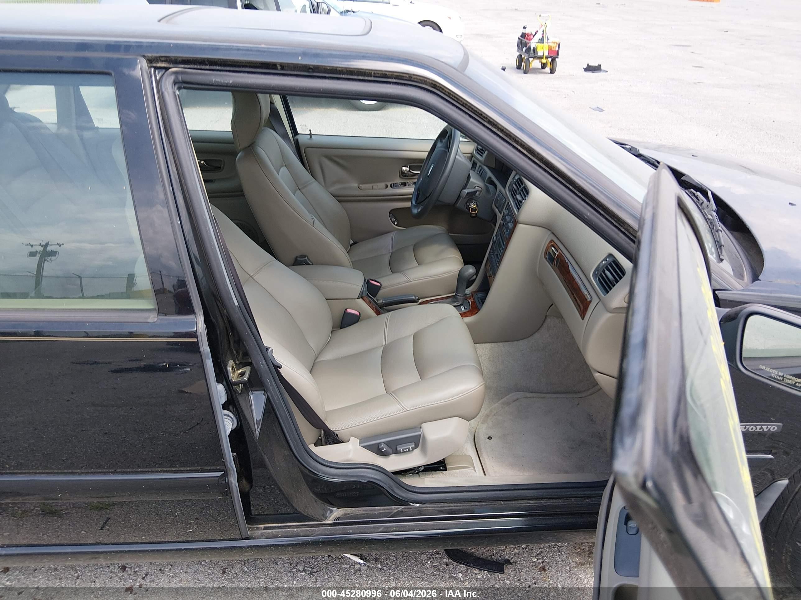 1998 Volvo S70 Glt Black vin: YV1LS567XW2497803