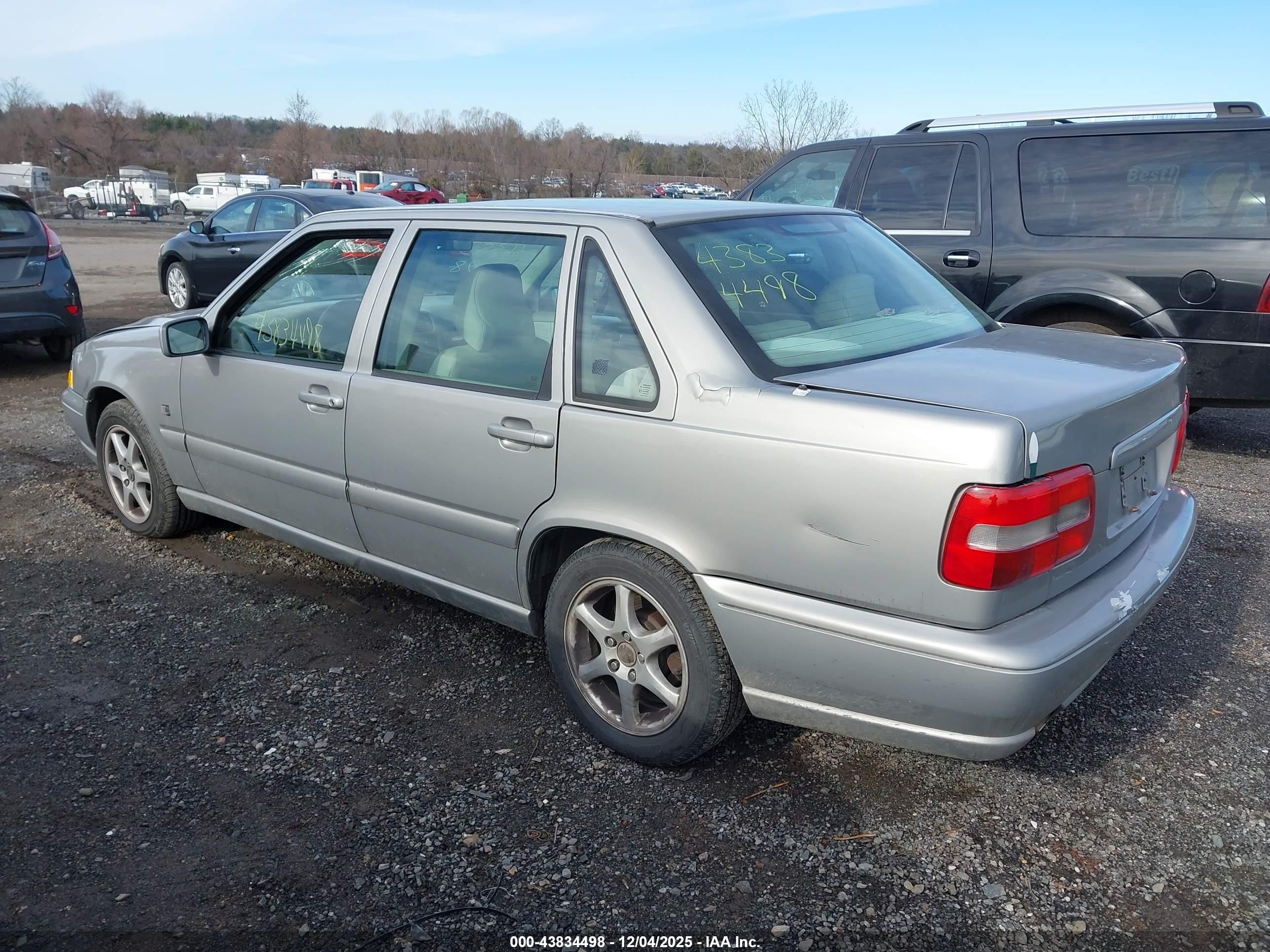 1999 Volvo S70 Glt Silver vin: YV1LS56D4X2568744