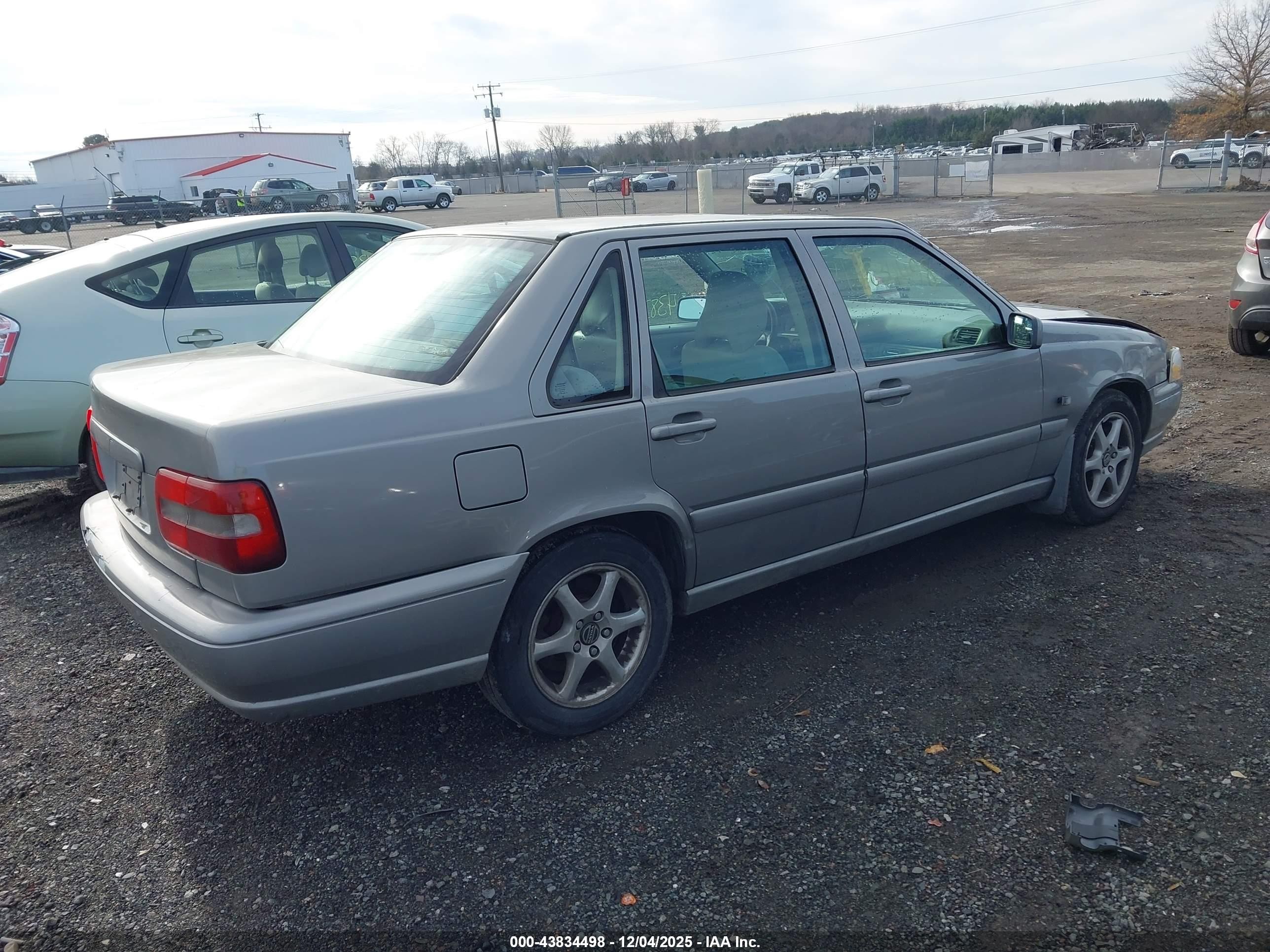 1999 Volvo S70 Glt Silver vin: YV1LS56D4X2568744