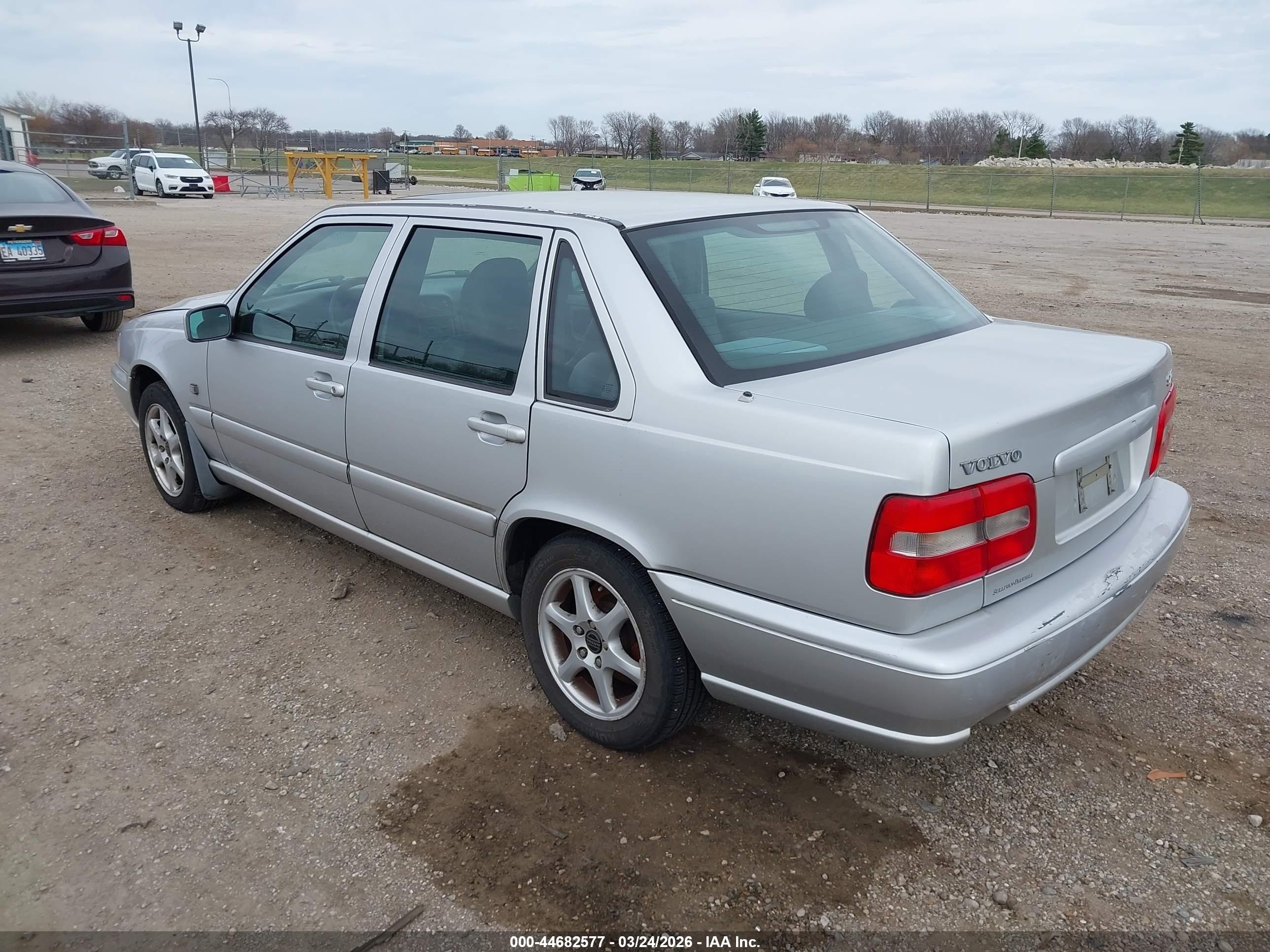 1999 Volvo S70 Glt Silver vin: YV1LS56D4X2618543