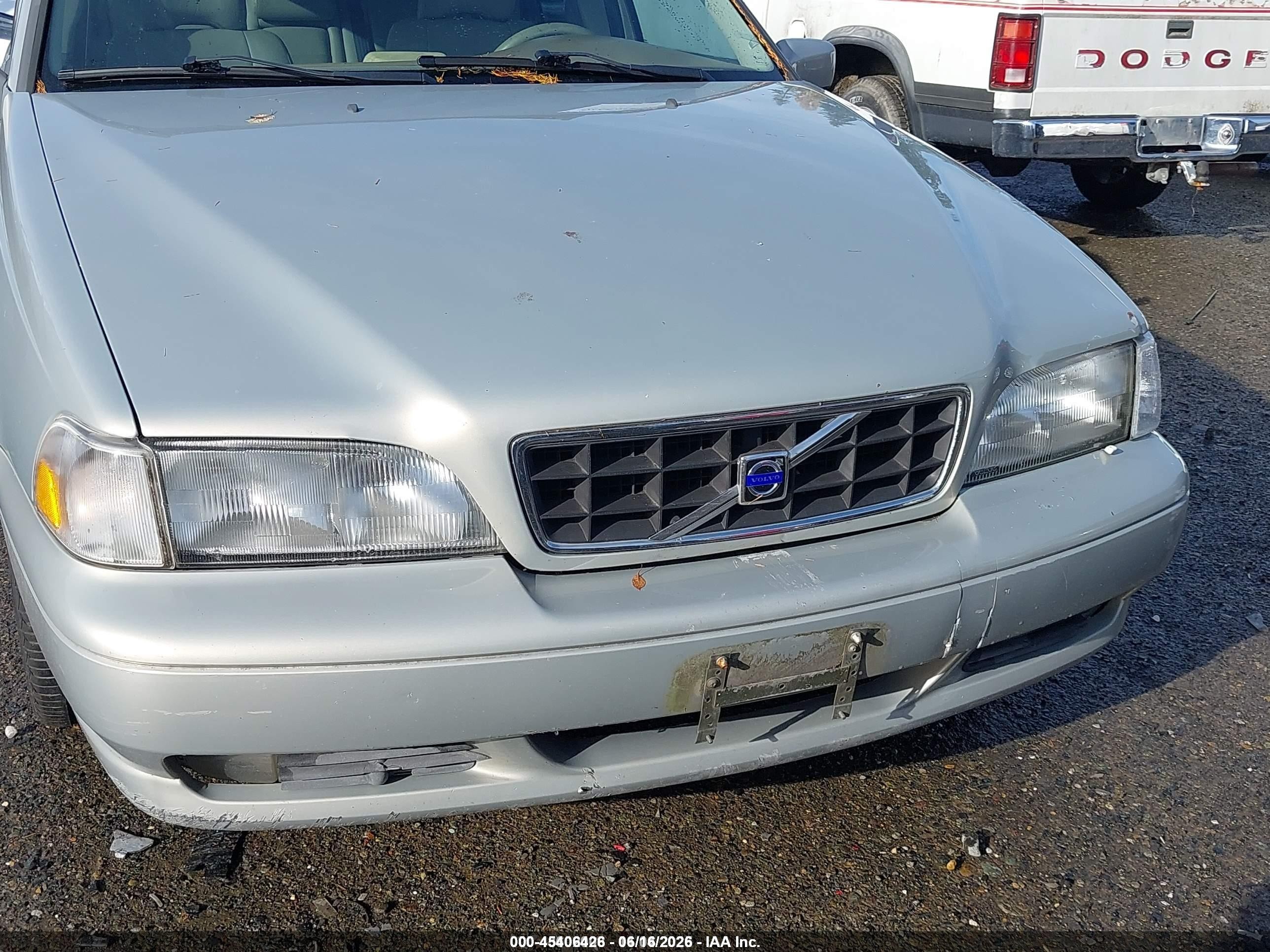 2000 Volvo S70 Glt/glt Se Серебряный vin: YV1LS56D4Y2623131