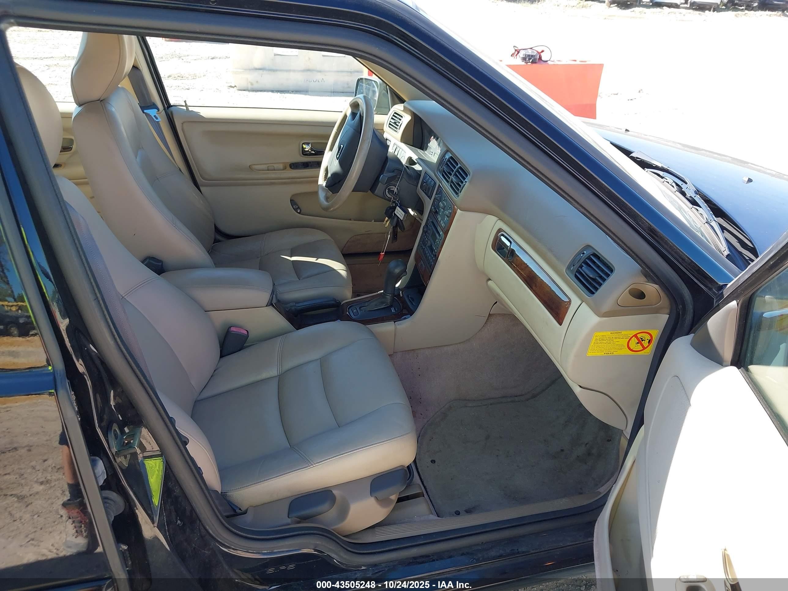 1999 Volvo S70 Glt Black vin: YV1LS56D5X3573798