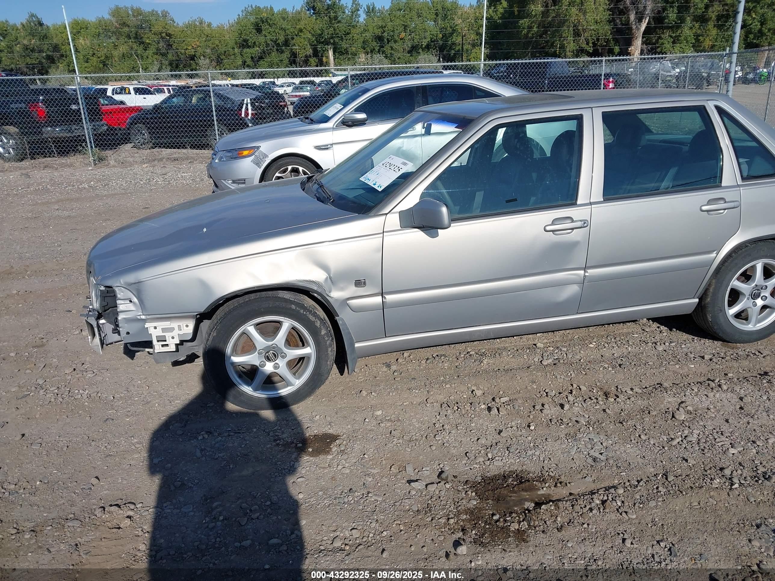 1999 Volvo S70 Glt Silver vin: YV1LS56D7X1592834