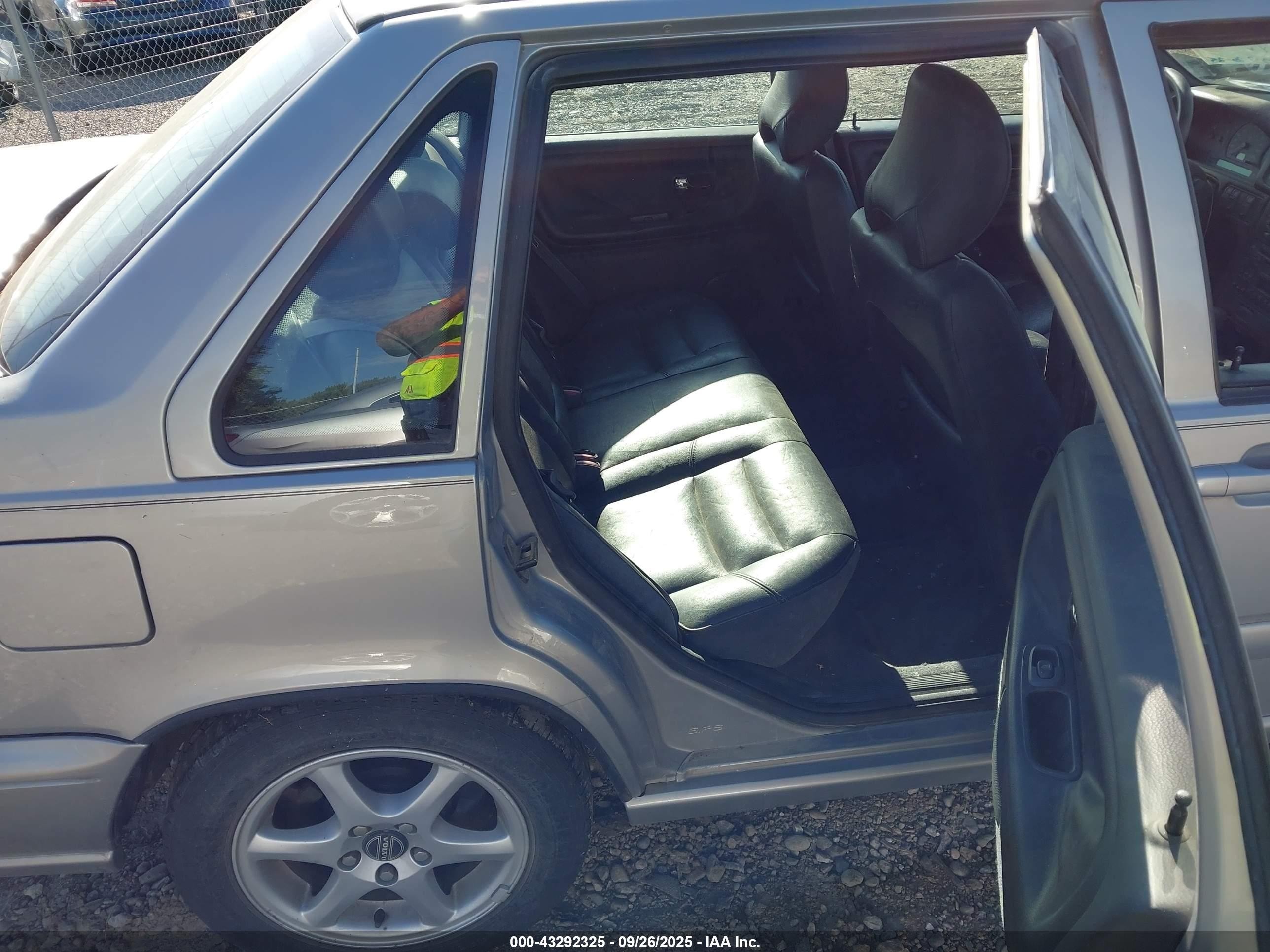 1999 Volvo S70 Glt Silver vin: YV1LS56D7X1592834