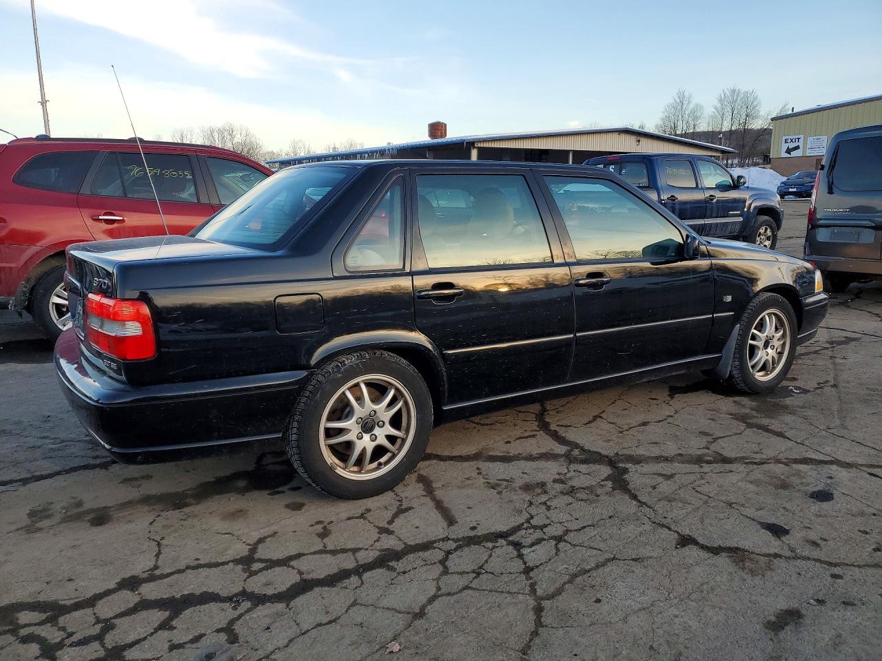 2000 Volvo S70 Glt Black vin: YV1LS56D7Y2667110