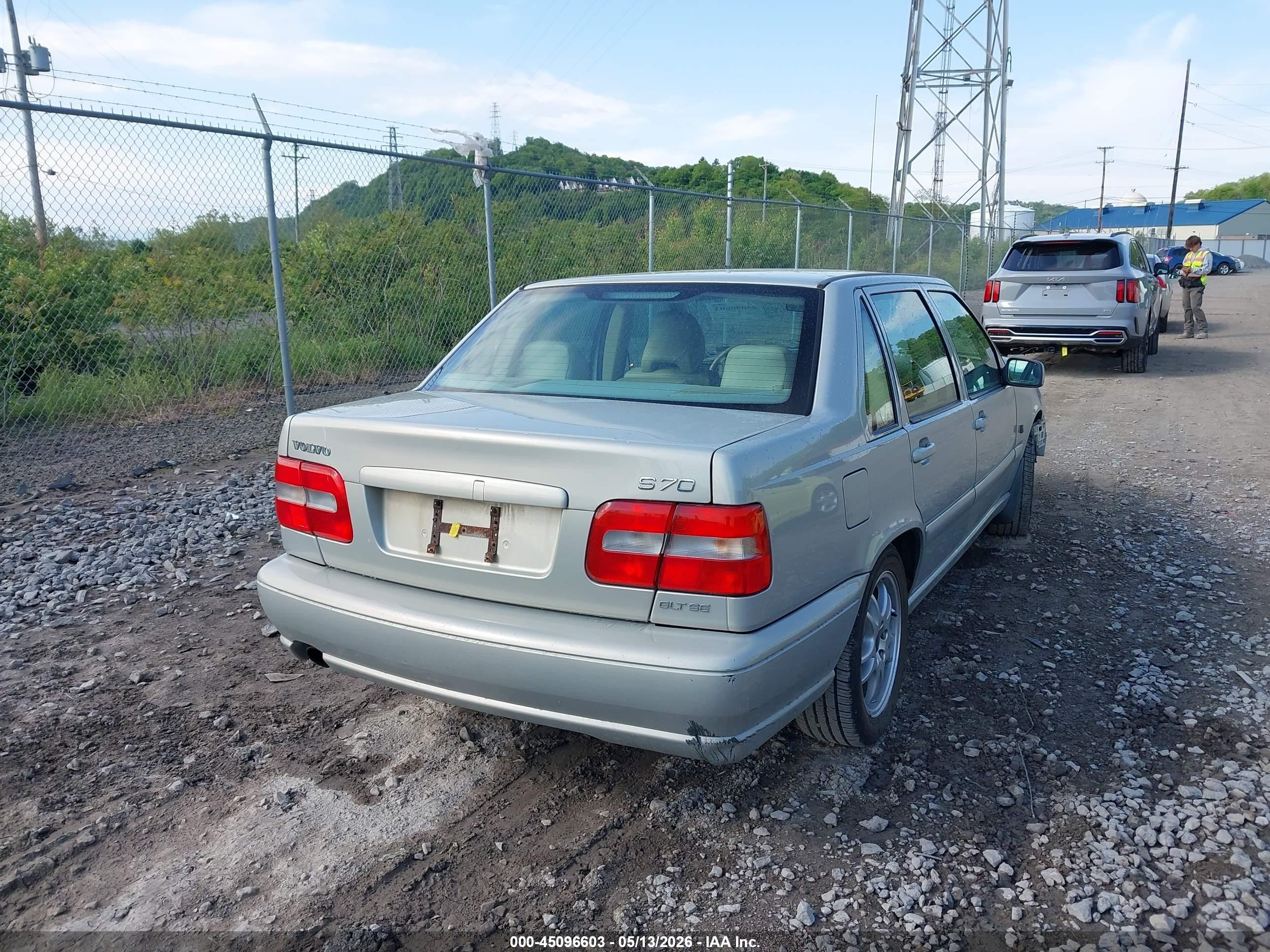 2000 Volvo S70 Glt/glt Se Gray vin: YV1LS56D8Y2657928