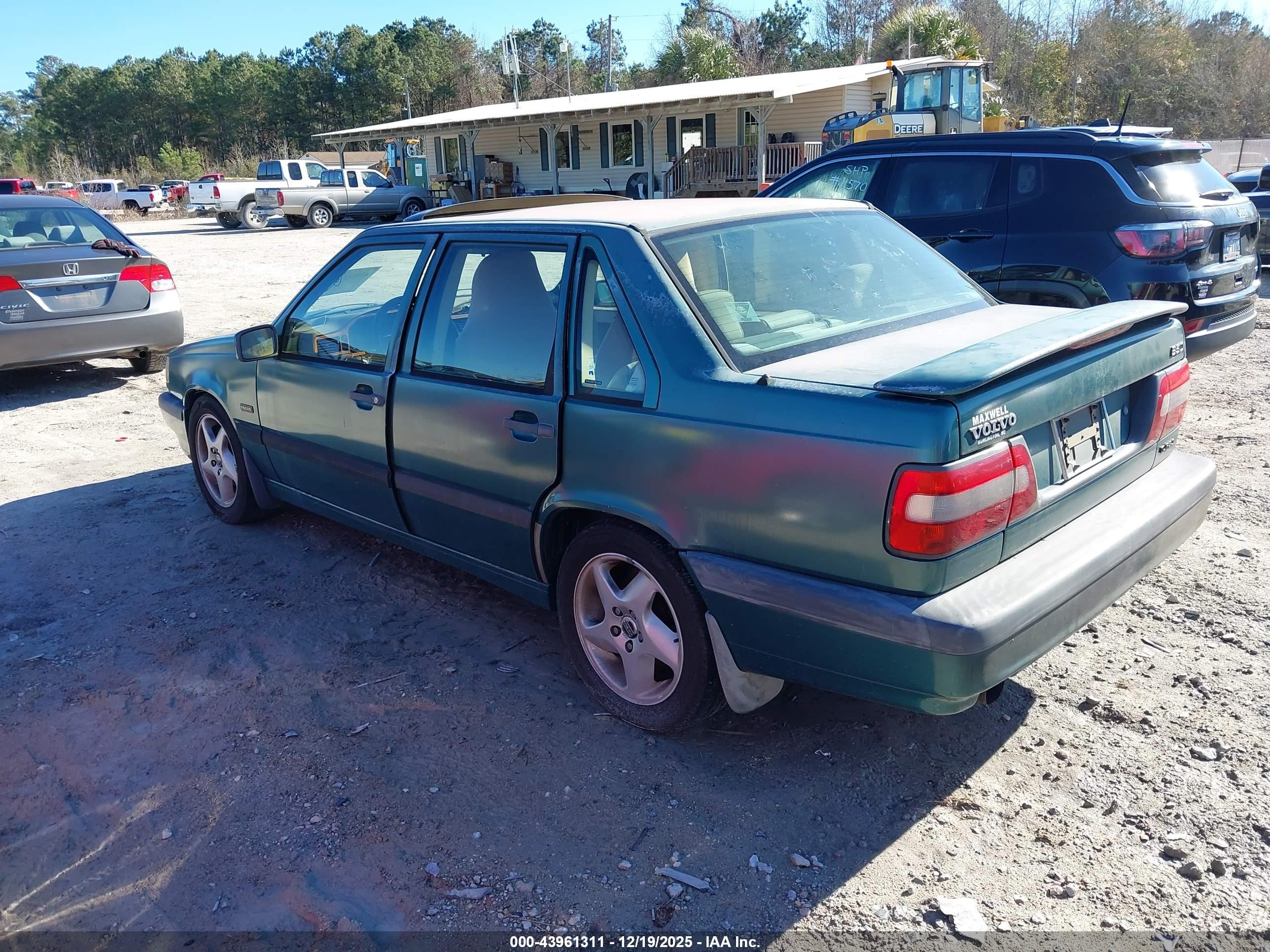1995 Volvo 850   Teal vin: YV1LS5710S1212715
