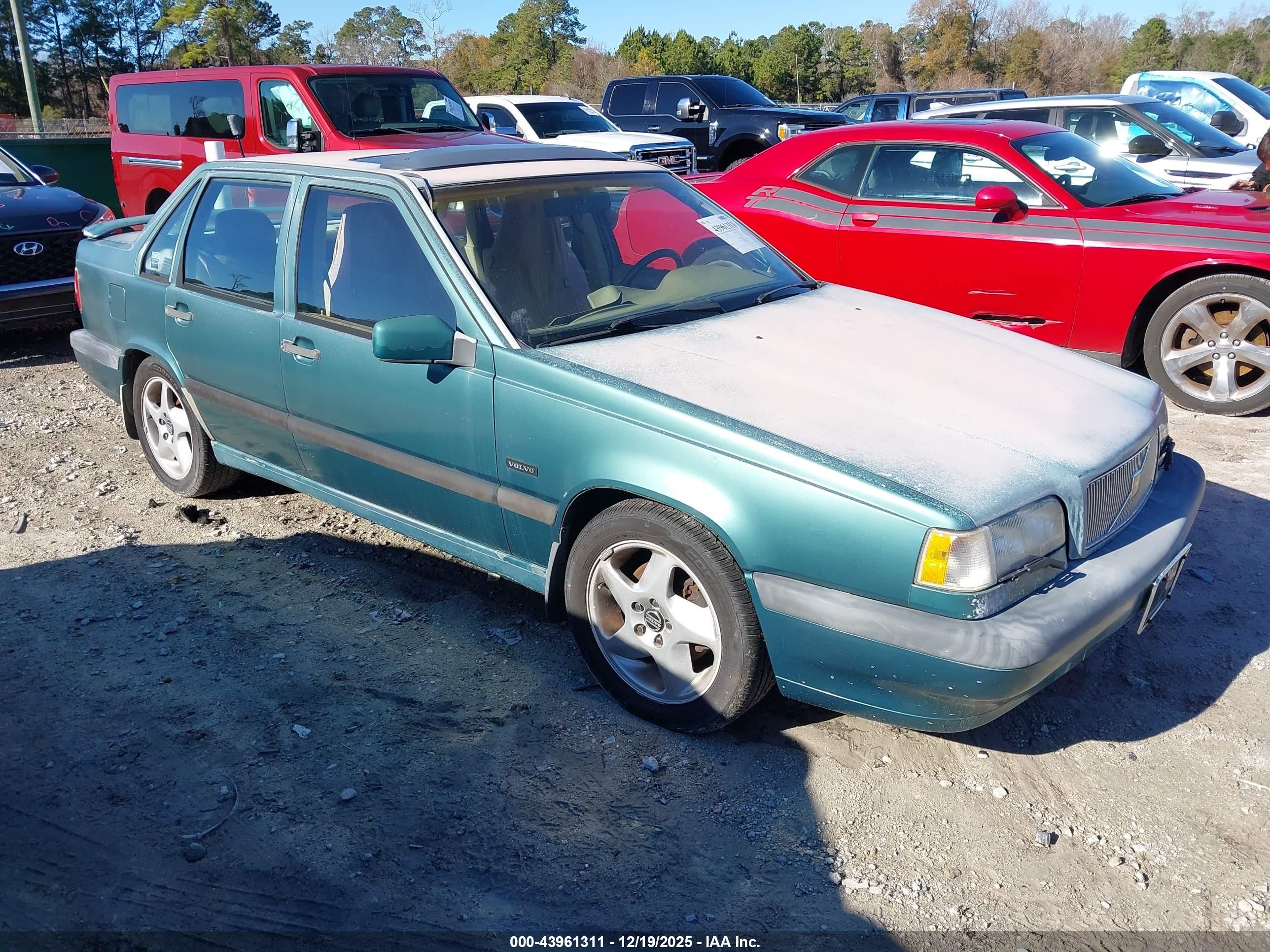 1995 Volvo 850   Бирюзовый vin: YV1LS5710S1212715