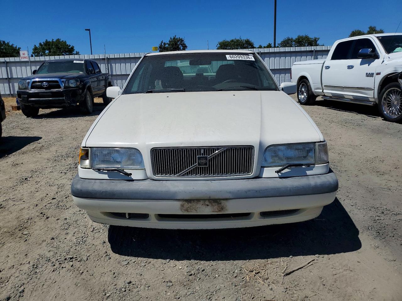 1995 Volvo 850 Белый vin: YV1LS5715S1245810