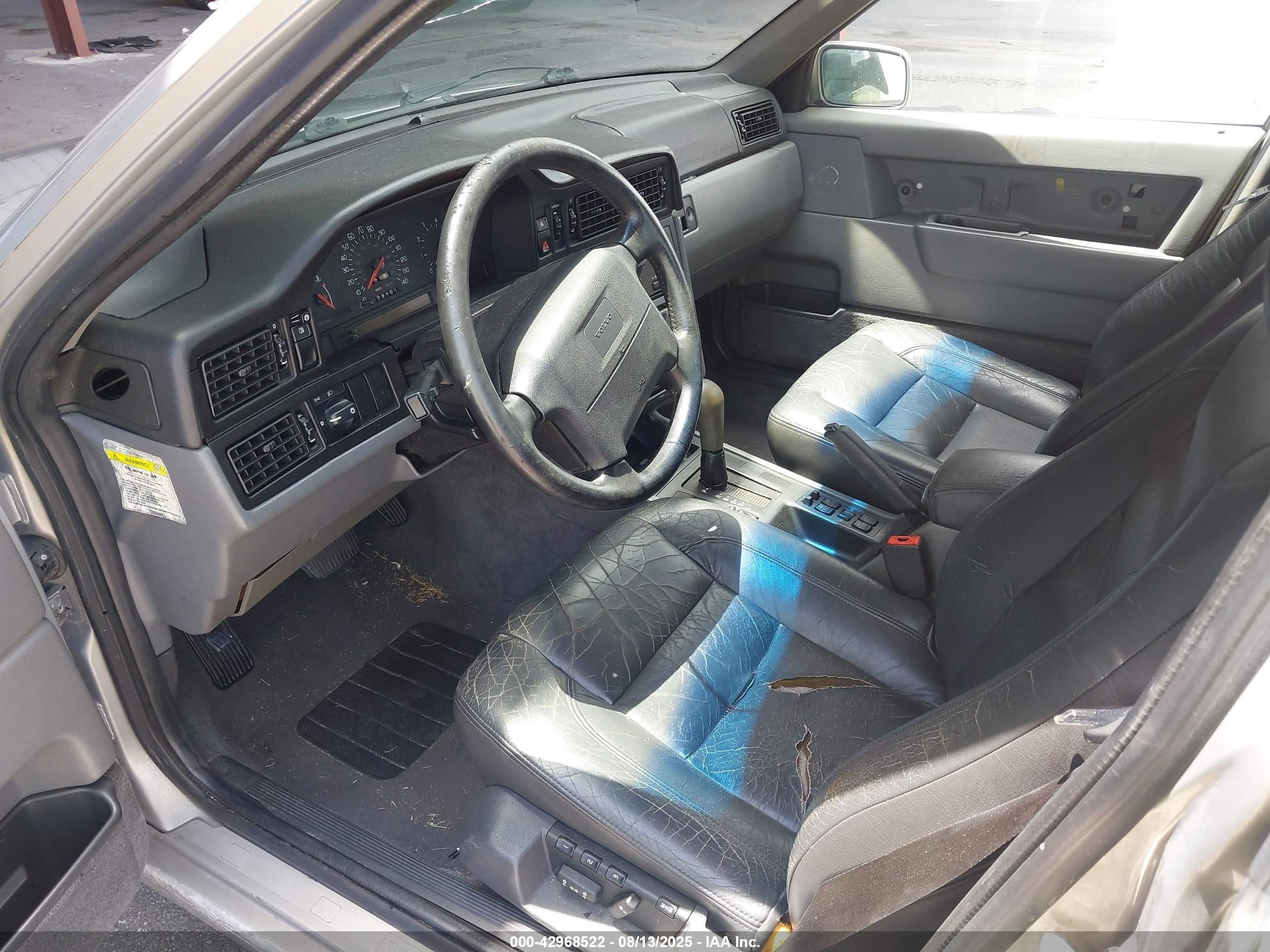 1995 Volvo 850   Бежевый vin: YV1LS5716S2220943
