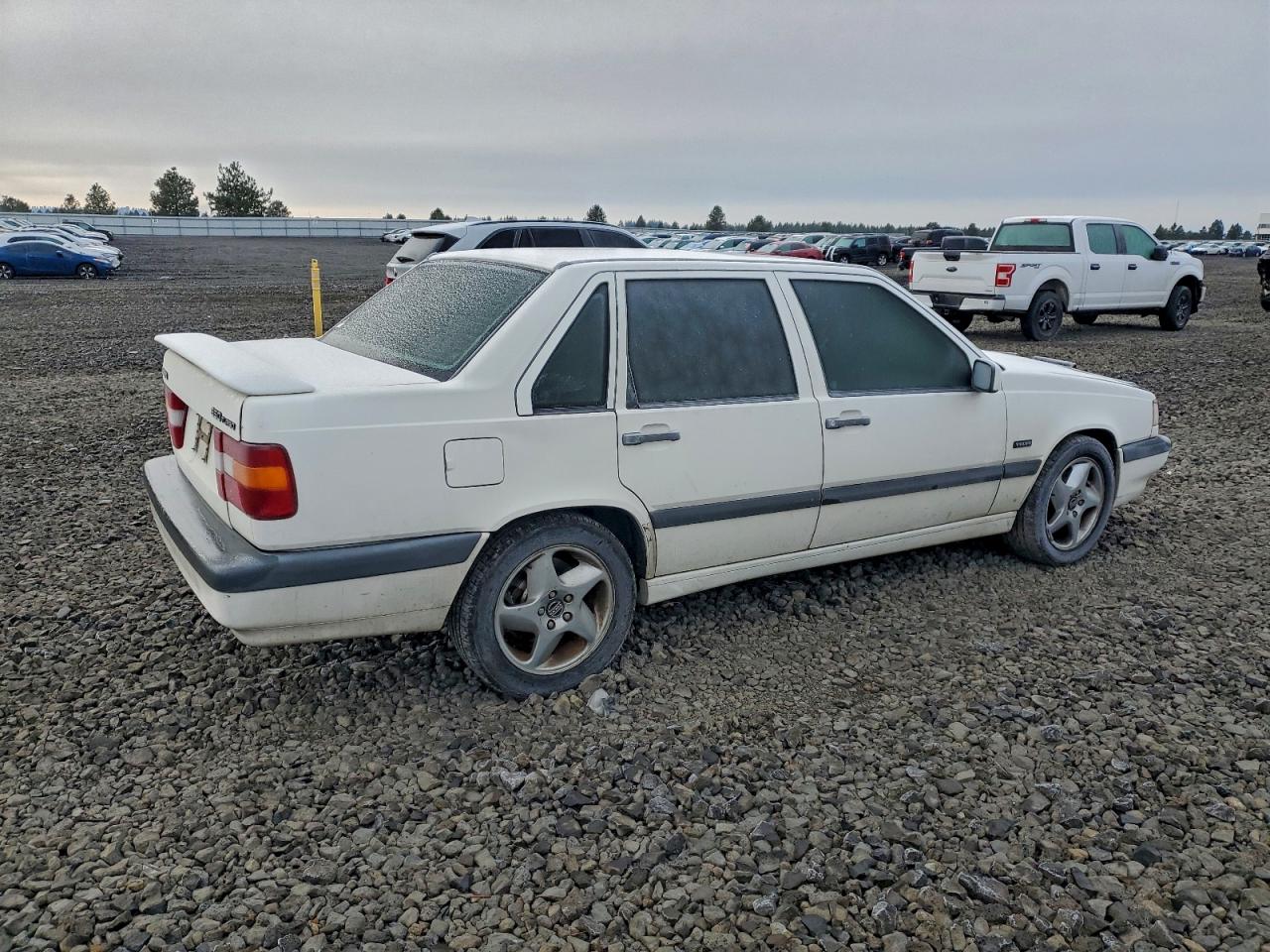 1994 Volvo 850 White vin: YV1LS5717R2122871