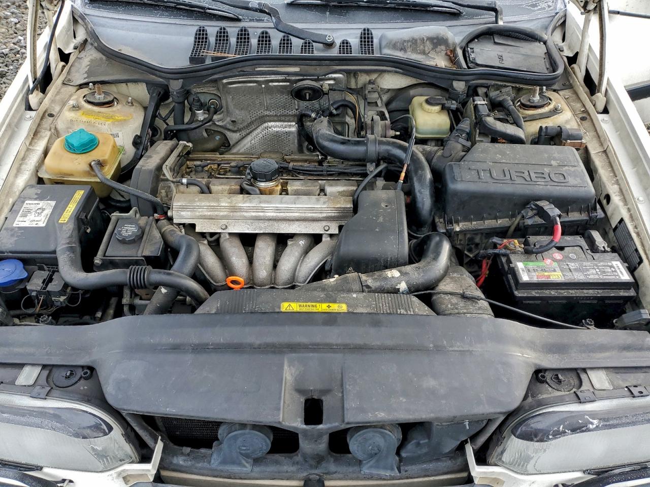 1994 Volvo 850 White vin: YV1LS5717R2122871
