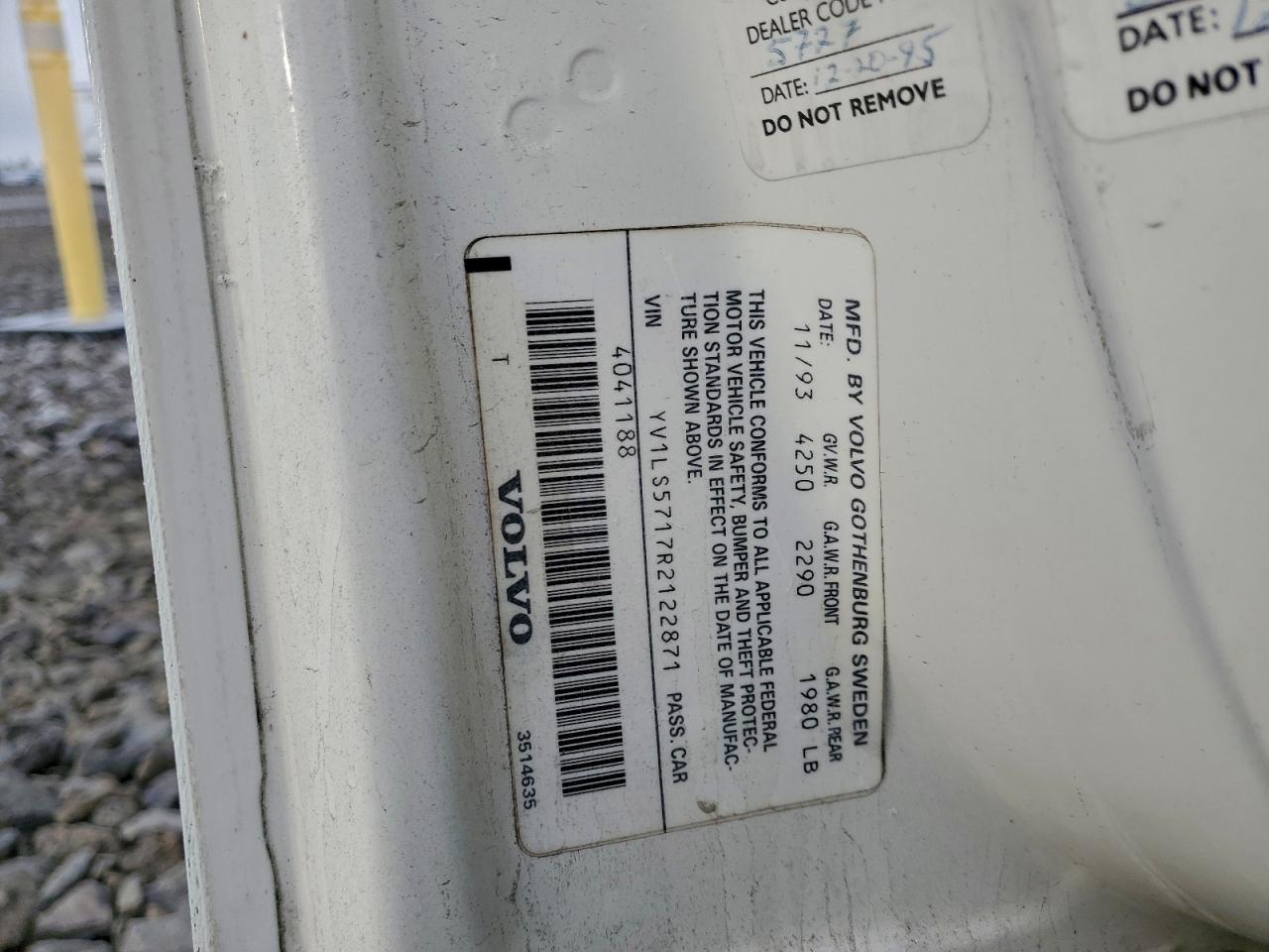 1994 Volvo 850 White vin: YV1LS5717R2122871