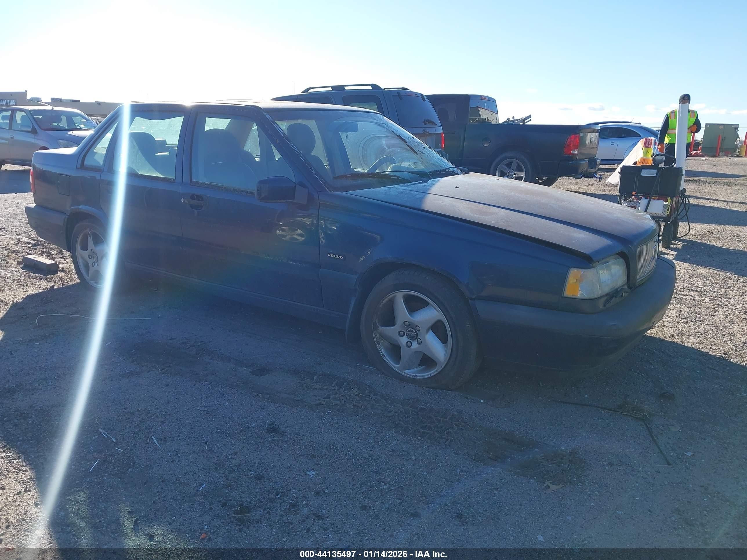 1995 Volvo 850   Black vin: YV1LS5718S2181109