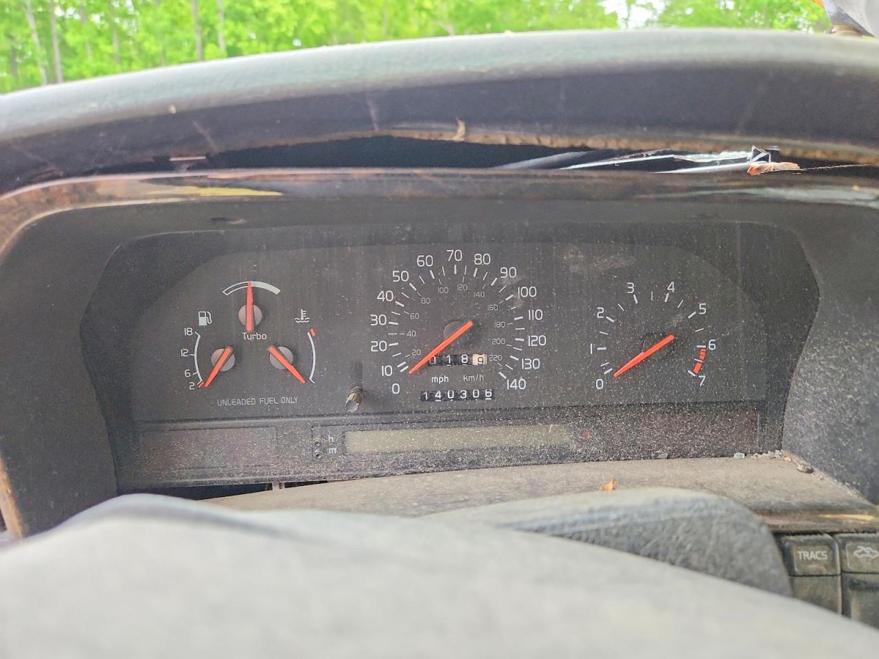 1995 Volvo 850 T5r Yellow vin: YV1LS5812S2233686