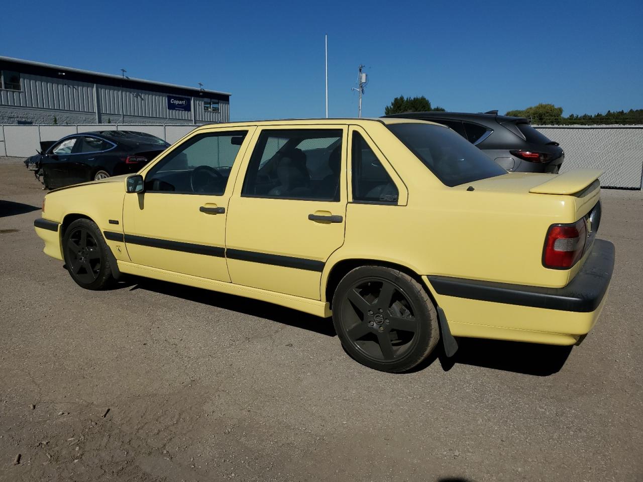 1995 Volvo 850 T5r Yellow vin: YV1LS5817S2229309
